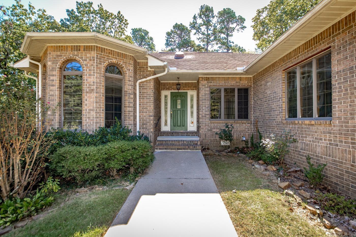 233 Snead Drive Property Photo 3