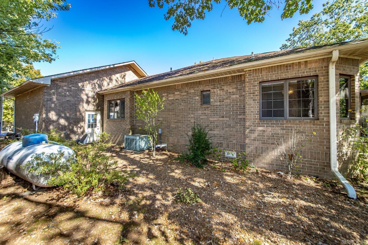 233 Snead Drive Property Photo 32