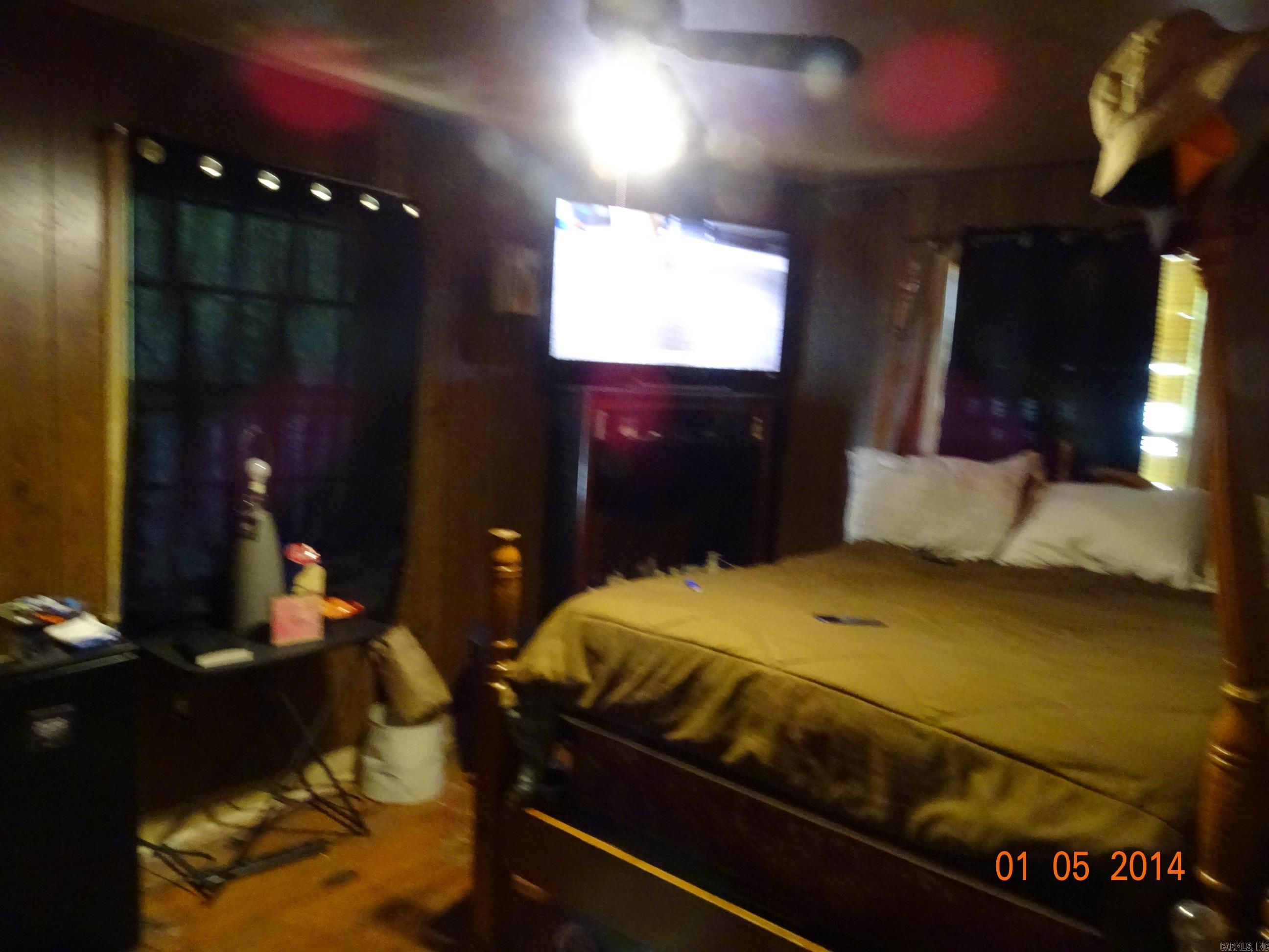 2001 Brown Street Property Photo 6