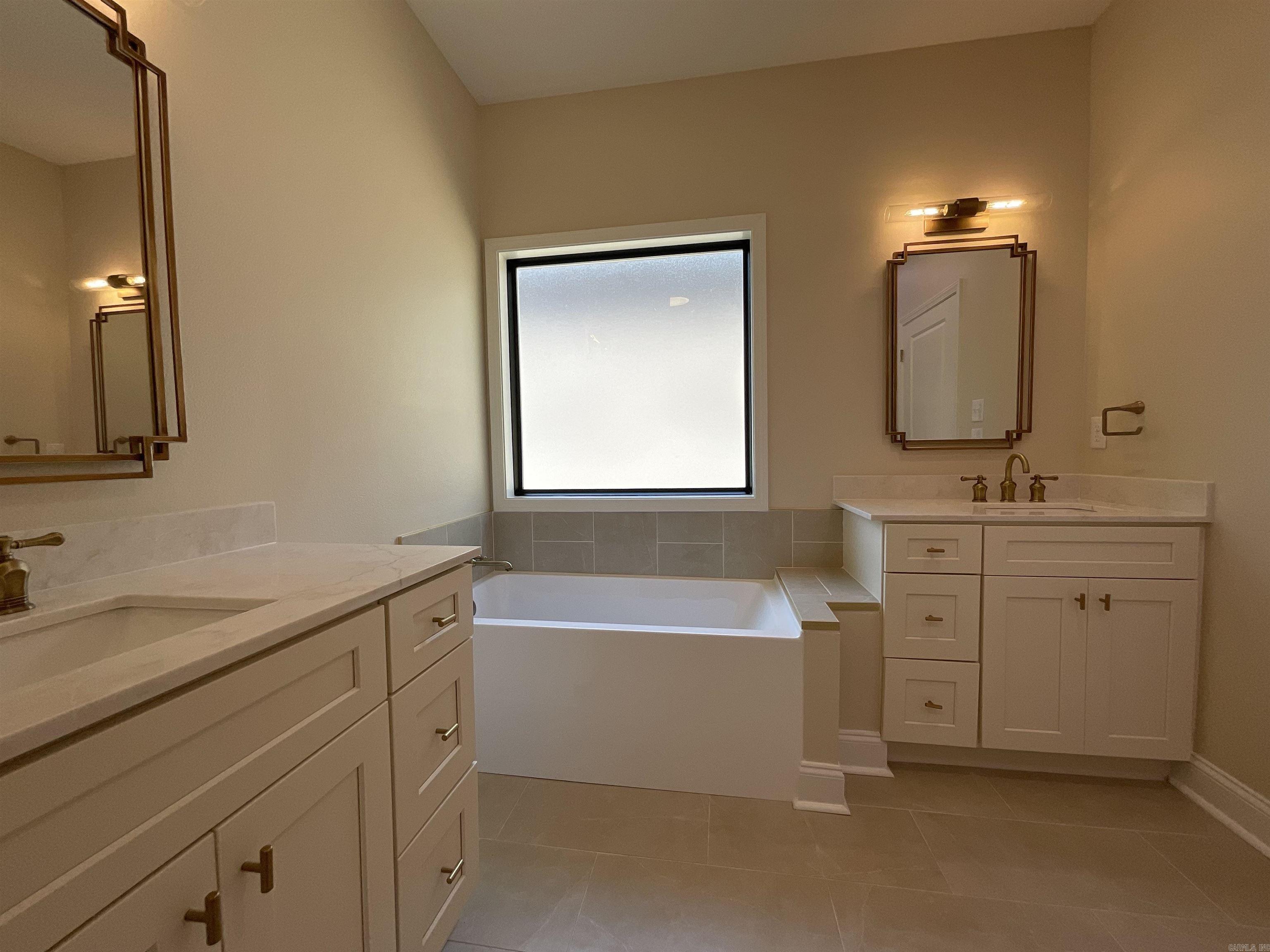 929 N Jeff Davis Avenue Property Photo 20