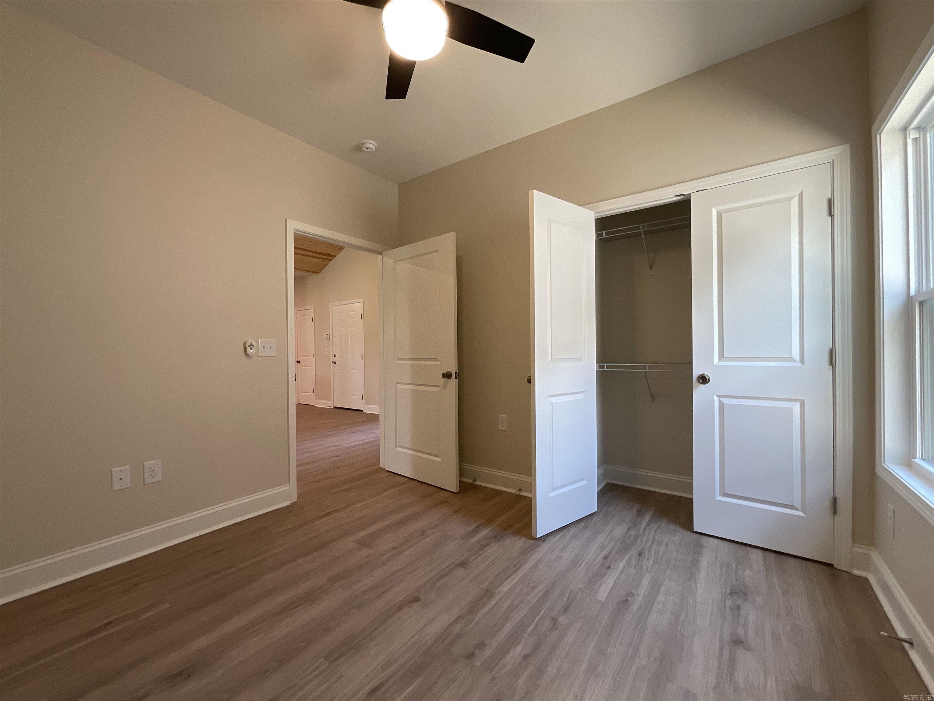 929 N Jeff Davis Avenue Property Photo 22