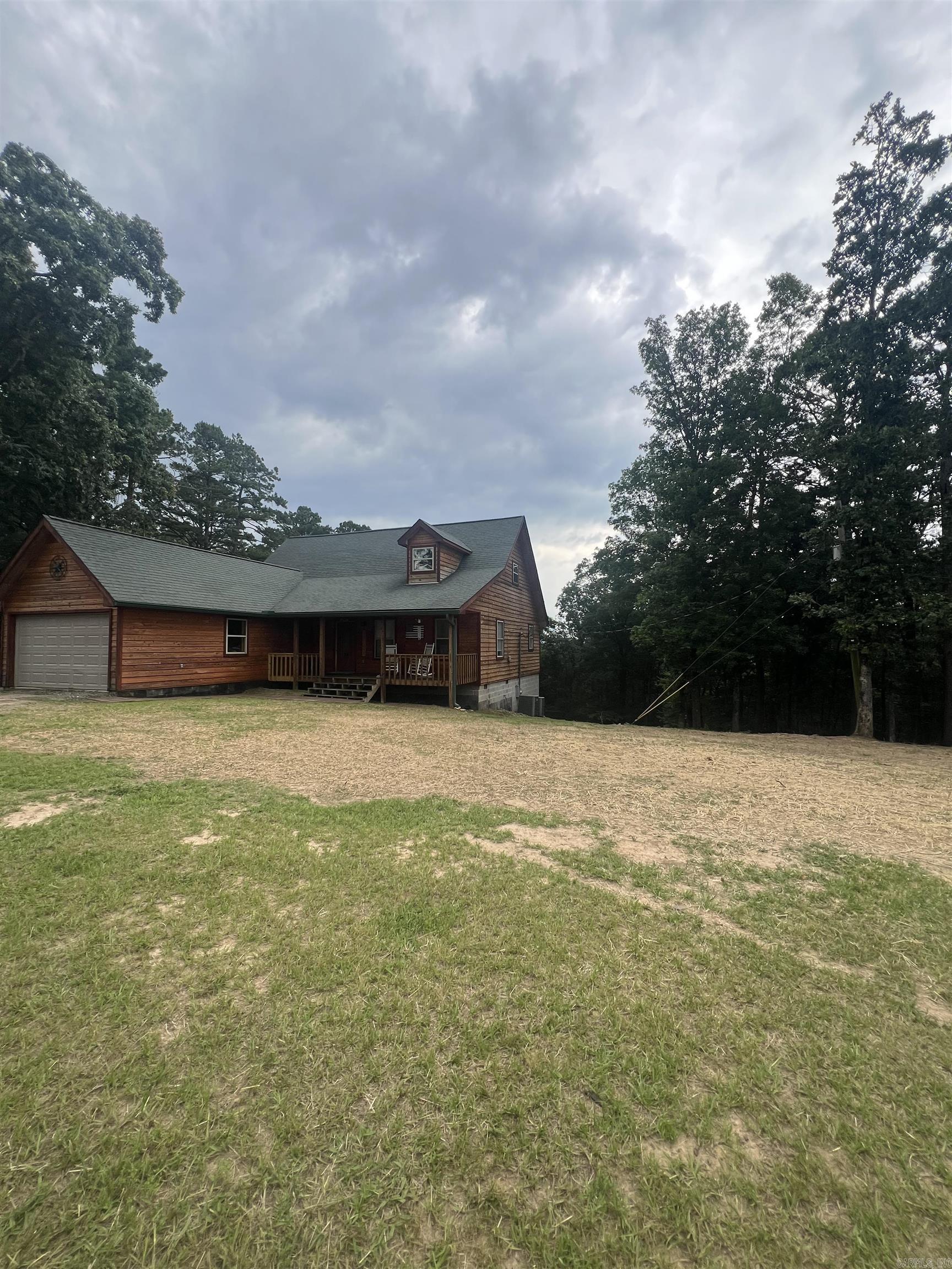 1575 Highway 330 S. Property Photo 1