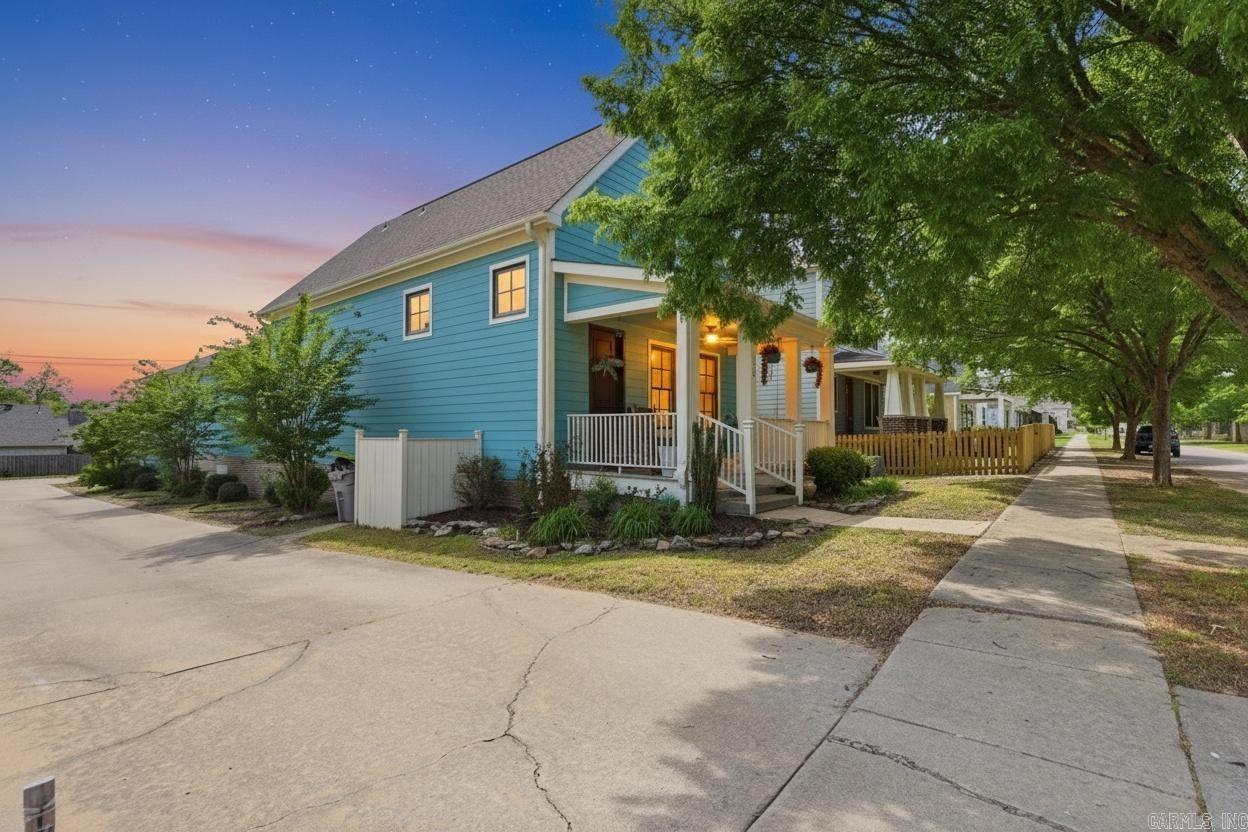236 A Street Property Photo 4