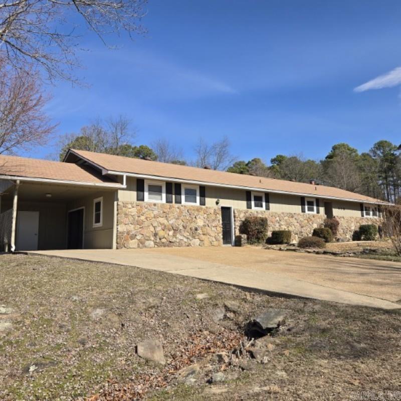 118 Deer Run Property Photo 1