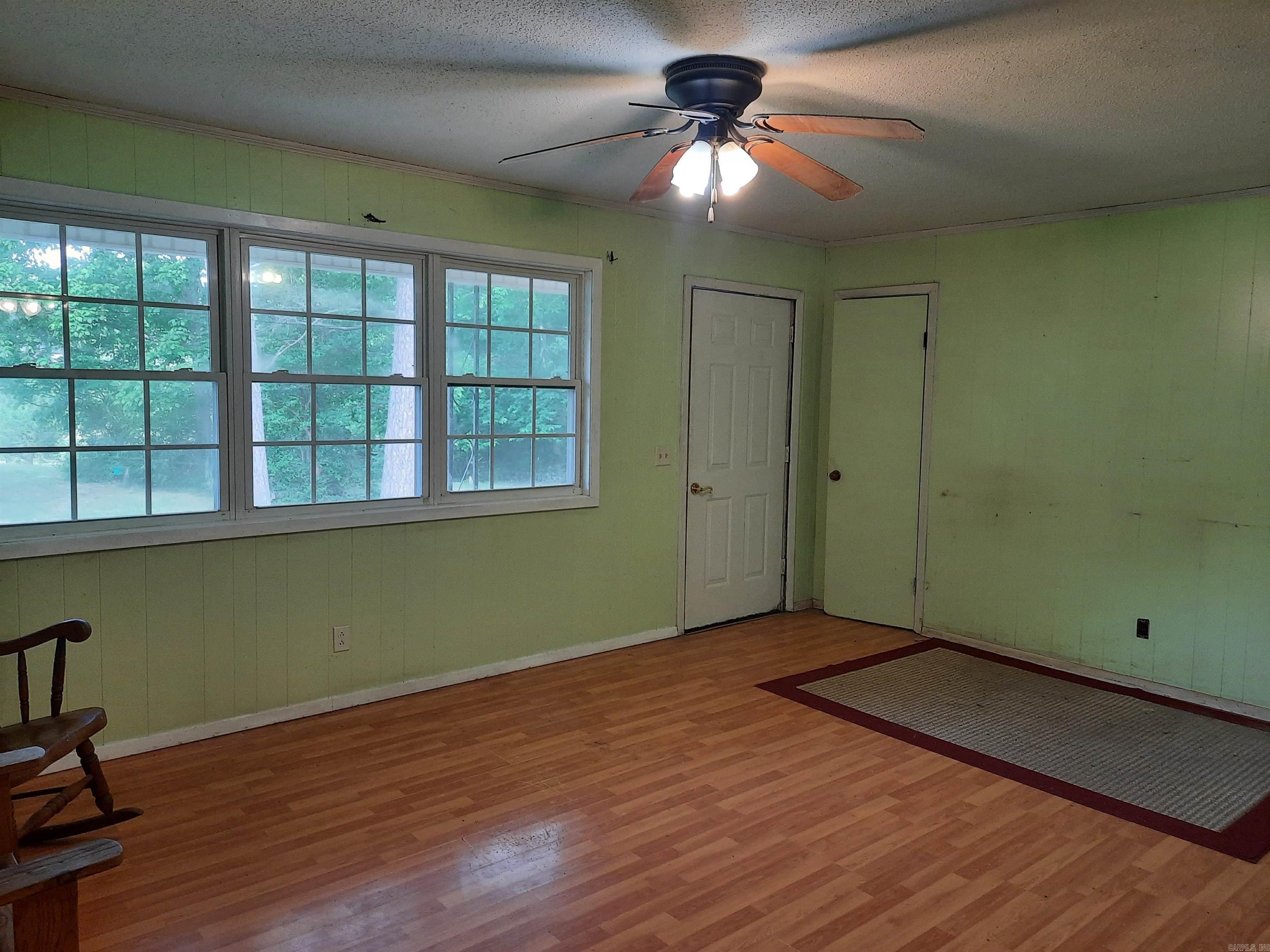 413 Redbud Avenue Property Photo 19