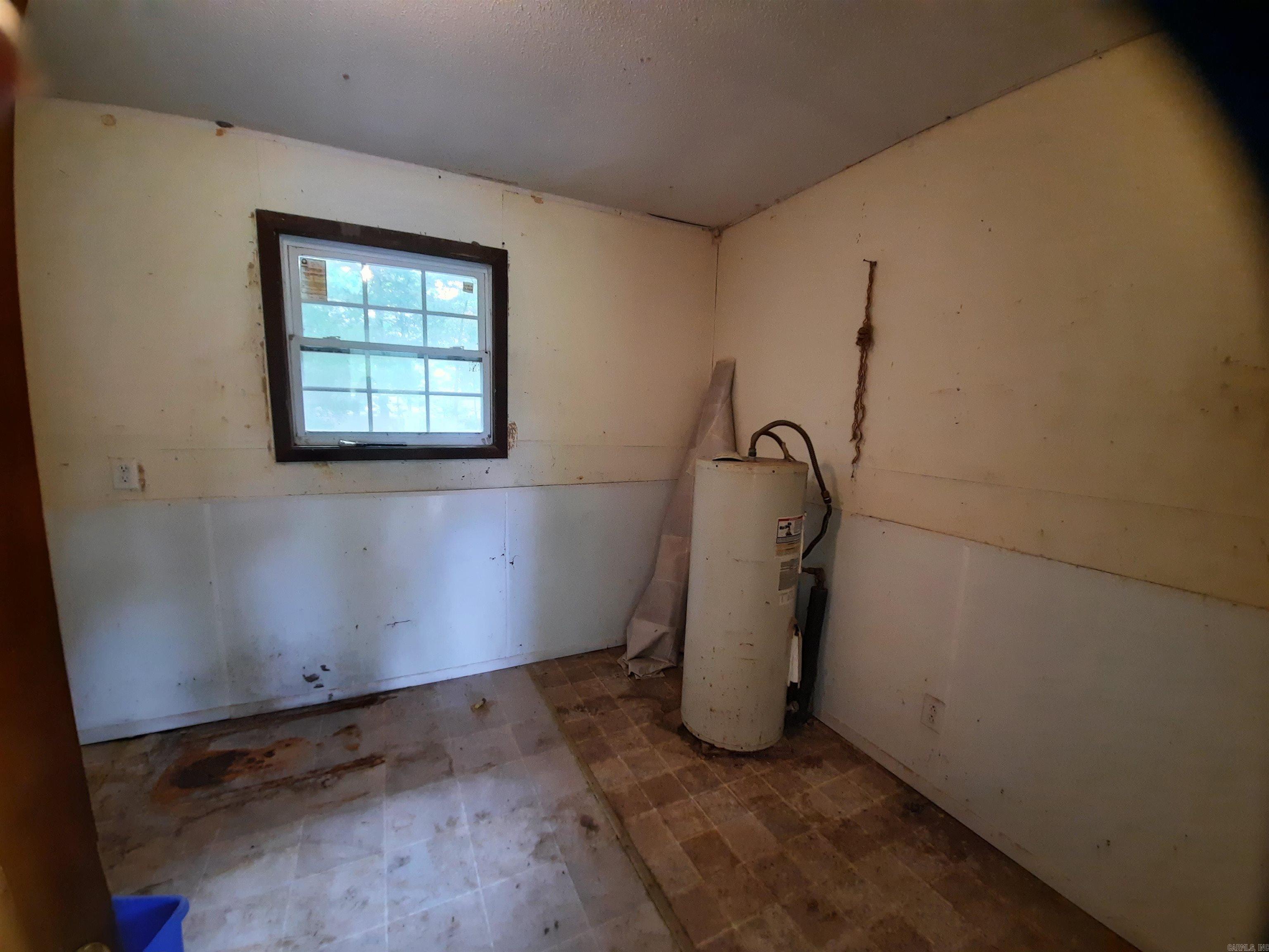 413 Redbud Avenue Property Photo 29