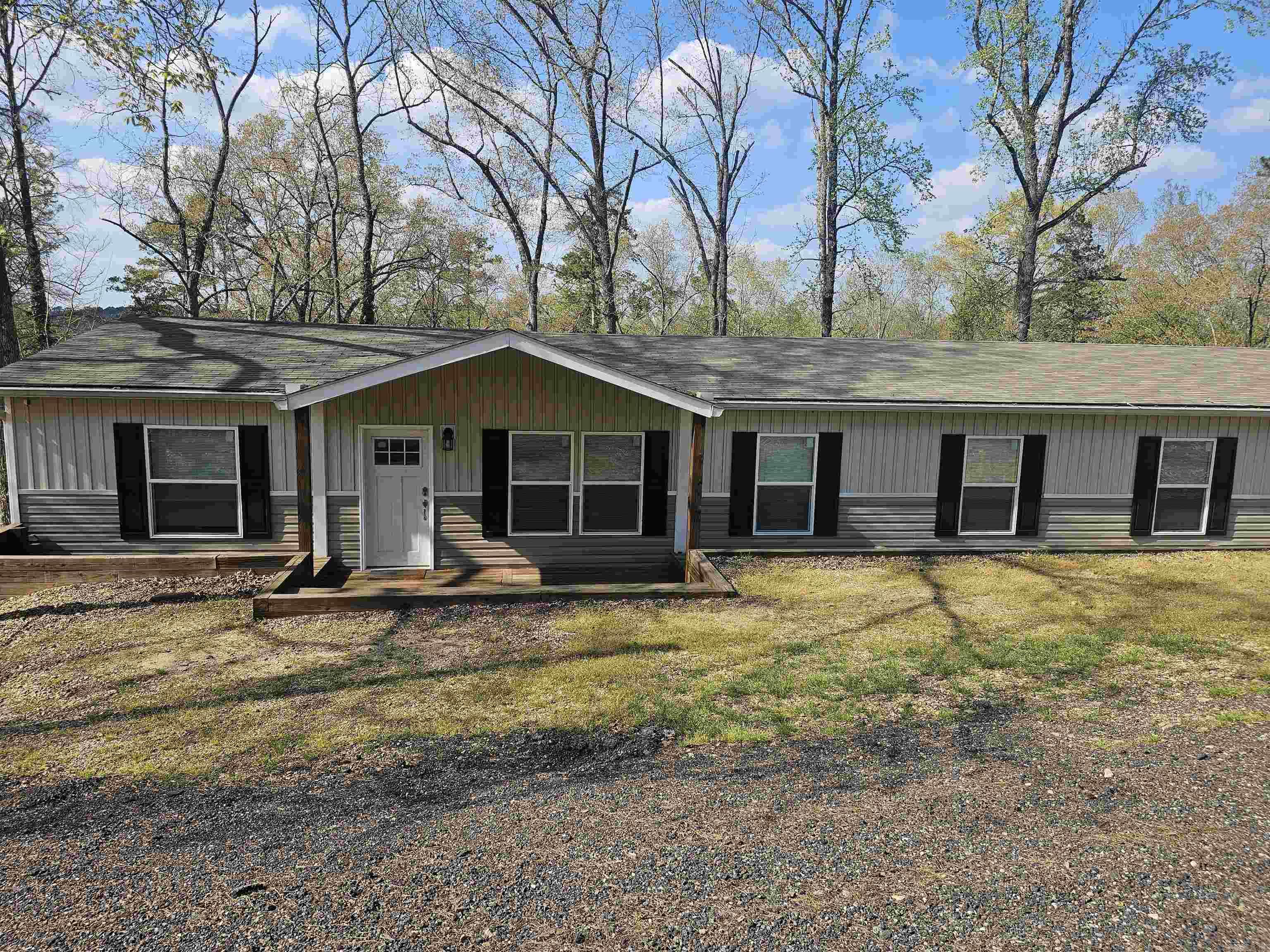 4005 Highway 70 Property Photo 1