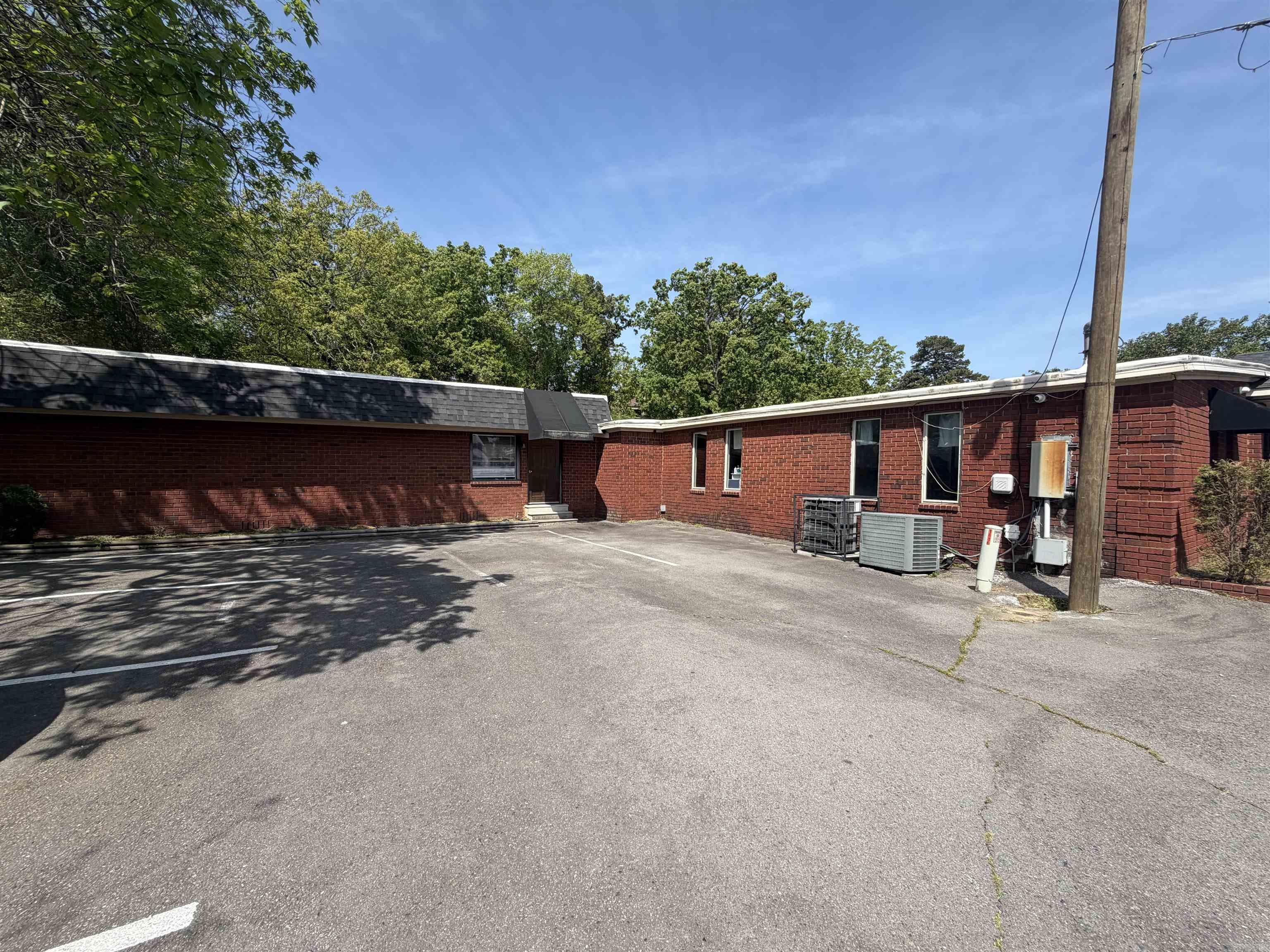 1816 Hinson Loop Road Property Photo 35