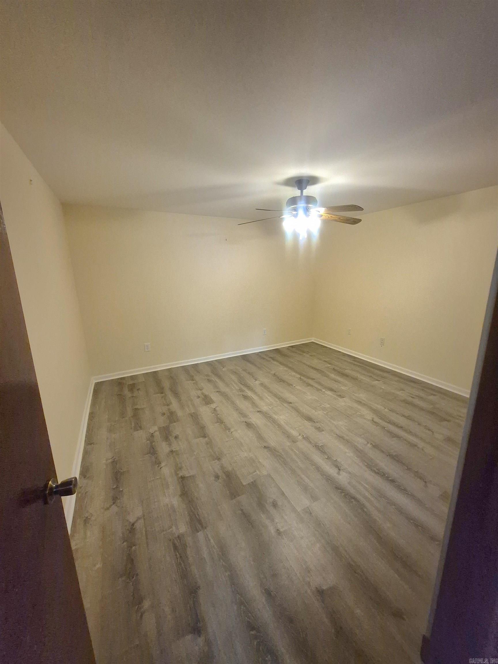 1001 W Washington Property Photo 24
