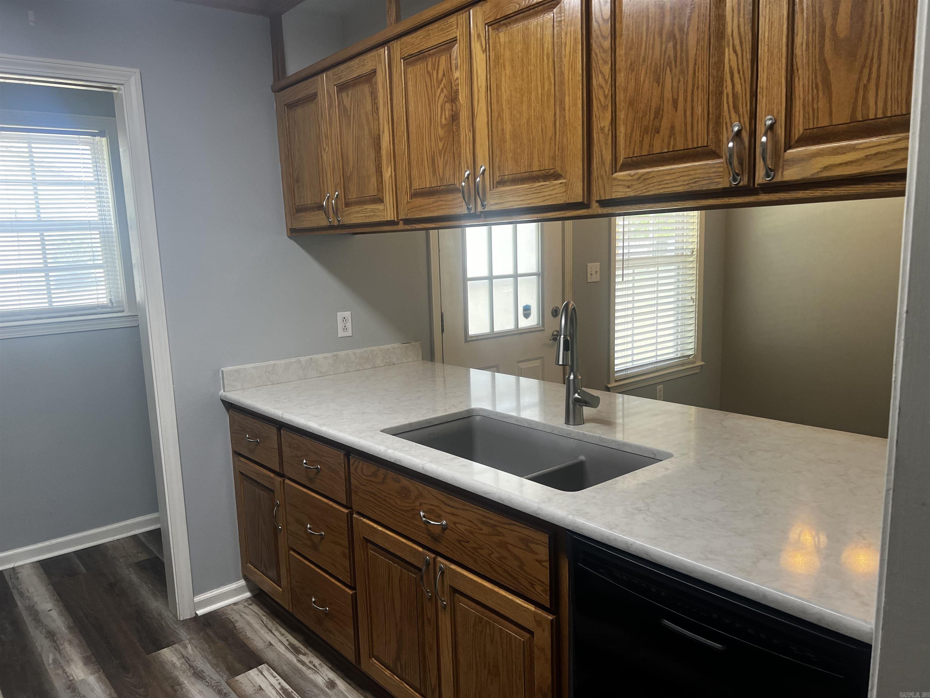 120 Brandon Lane Property Photo 10