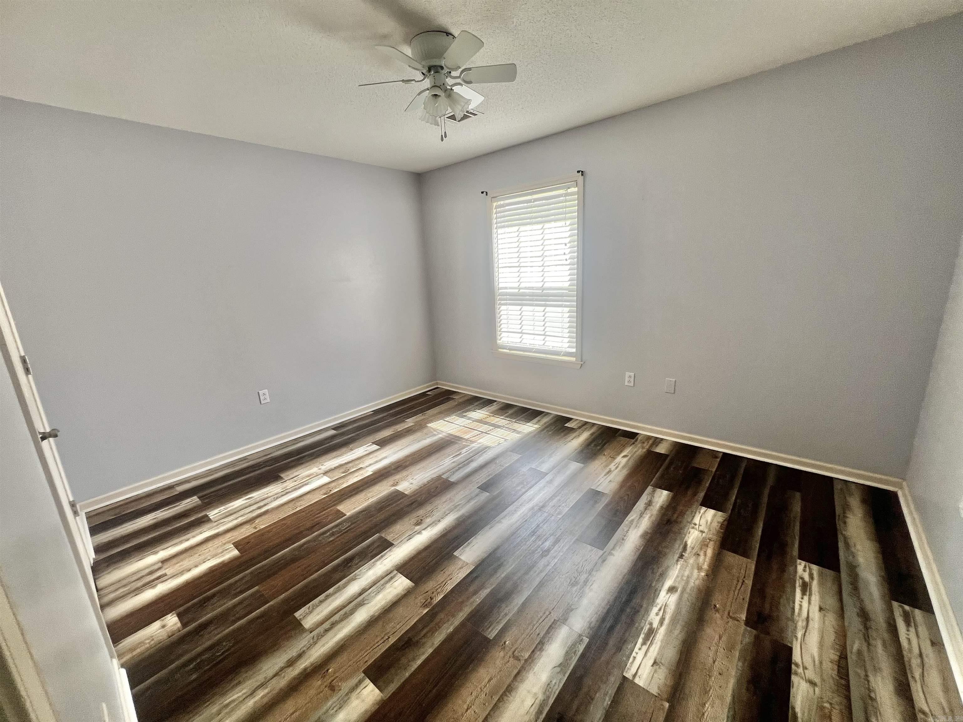 120 Brandon Lane Property Photo 26