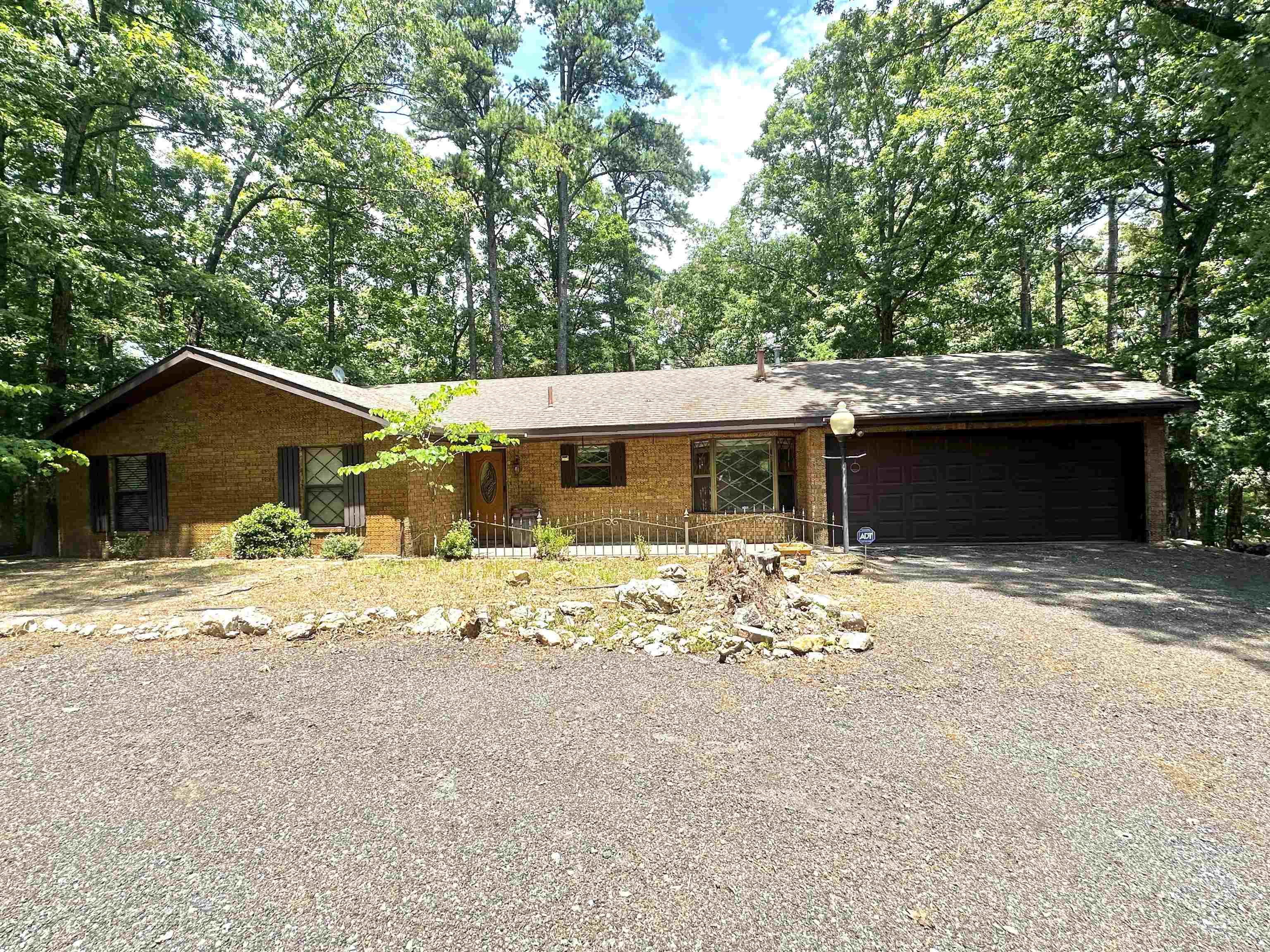 4936 Highway 375 W Property Photo 1