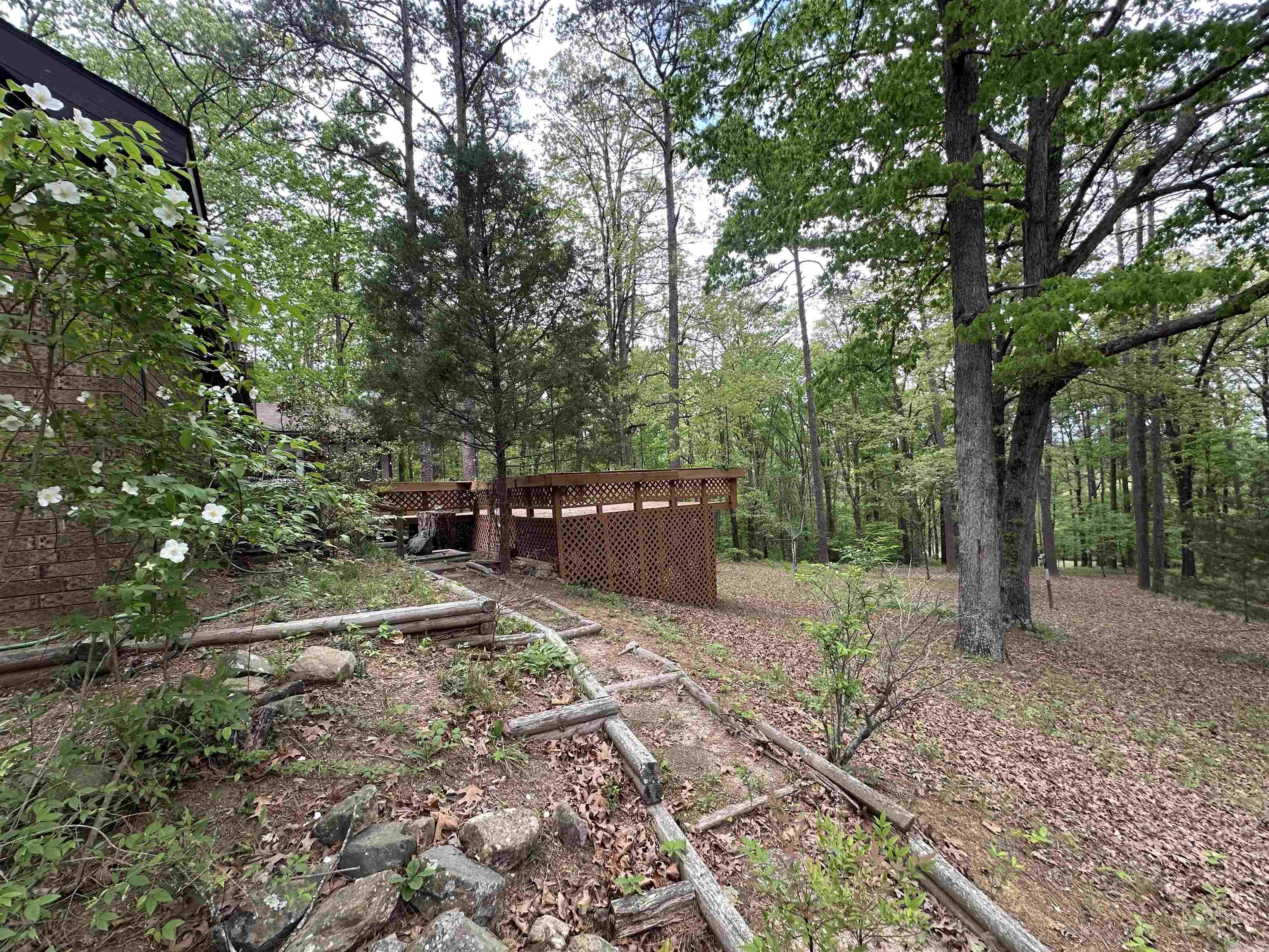 4936 Highway 375 W Property Photo 6