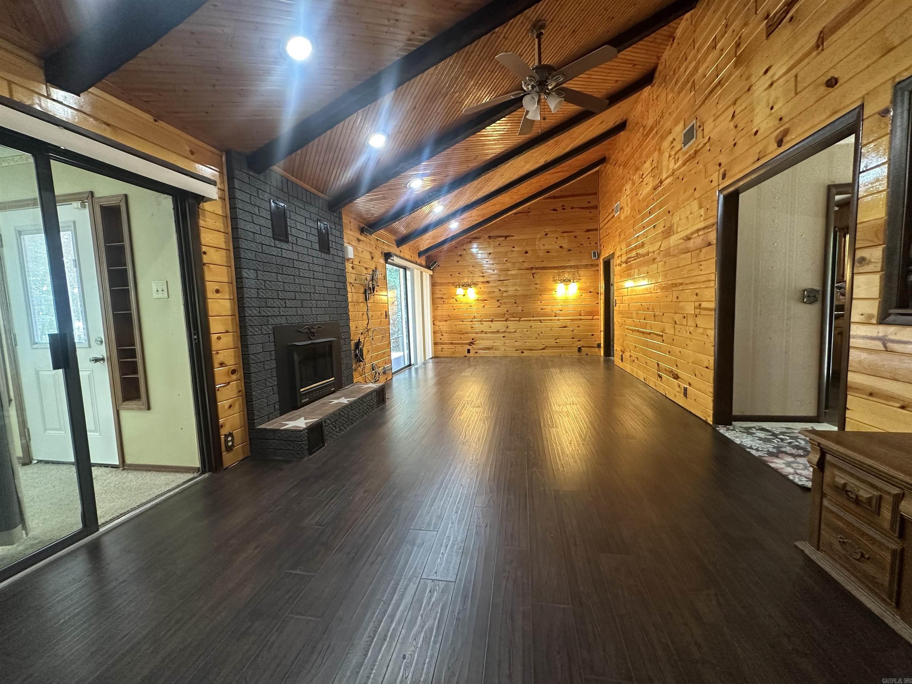 4936 Highway 375 W Property Photo 14