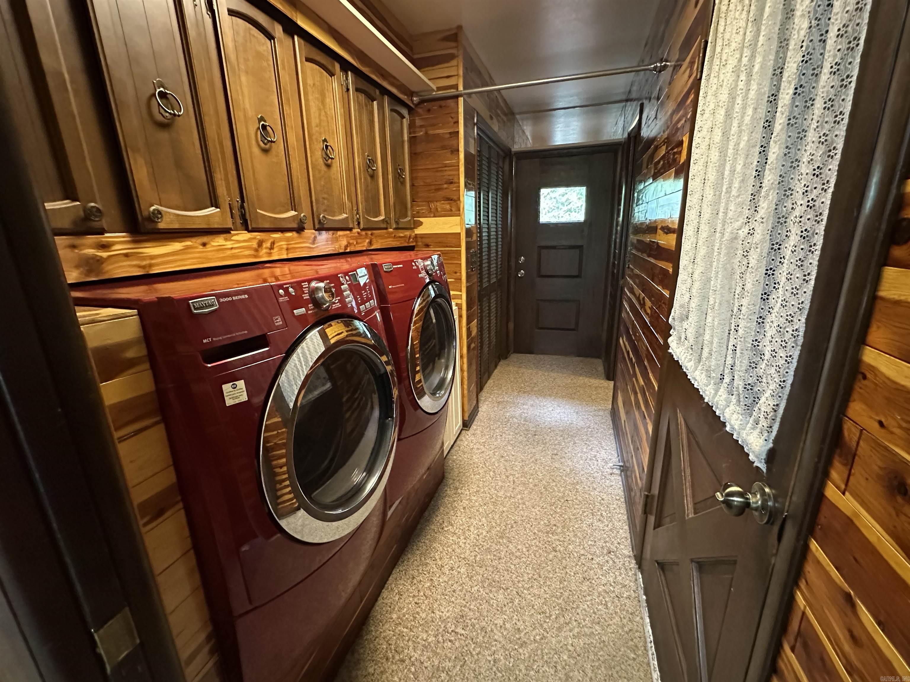 4936 Highway 375 W Property Photo 18