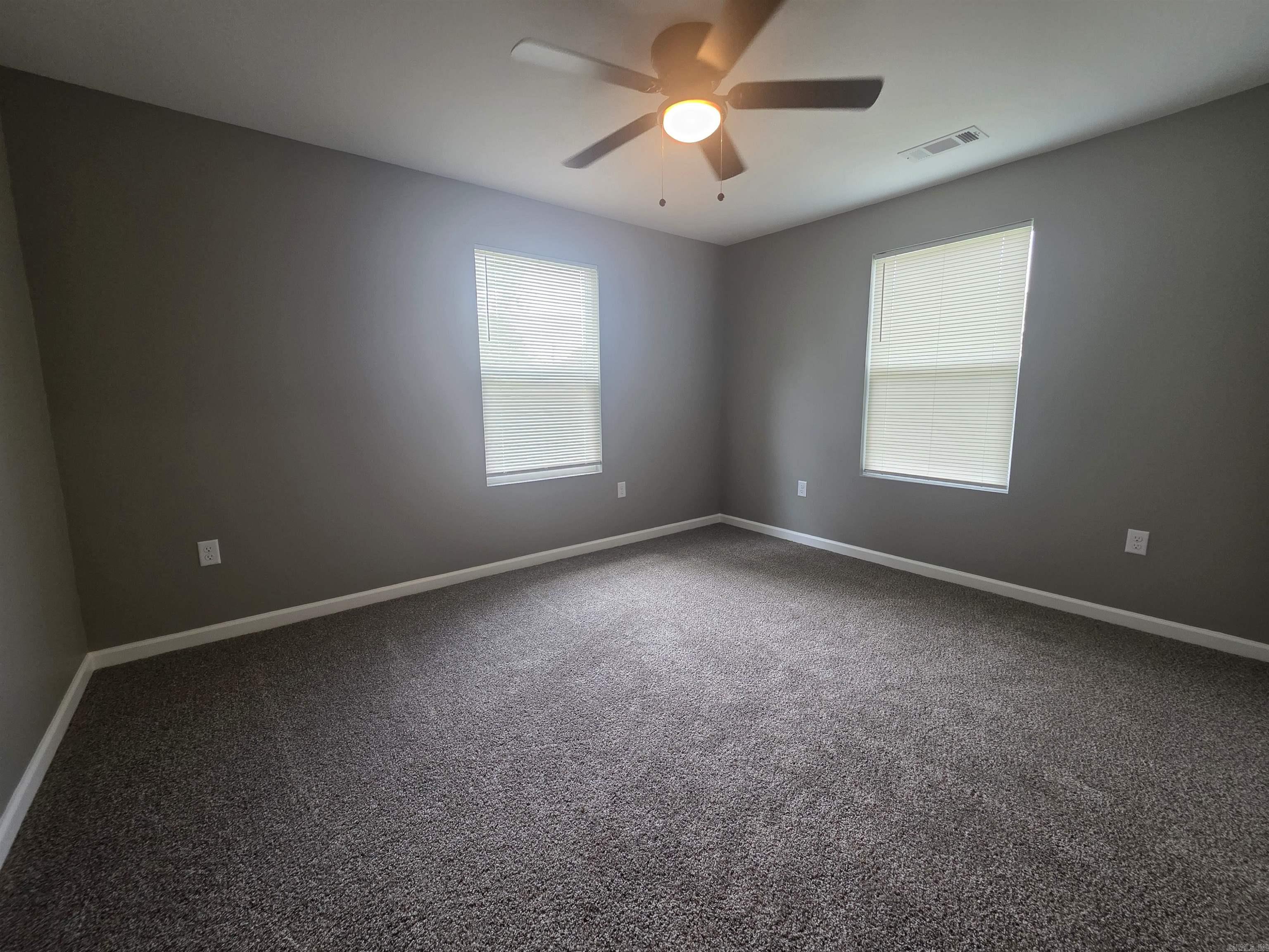 407 Rock Street Property Photo 12