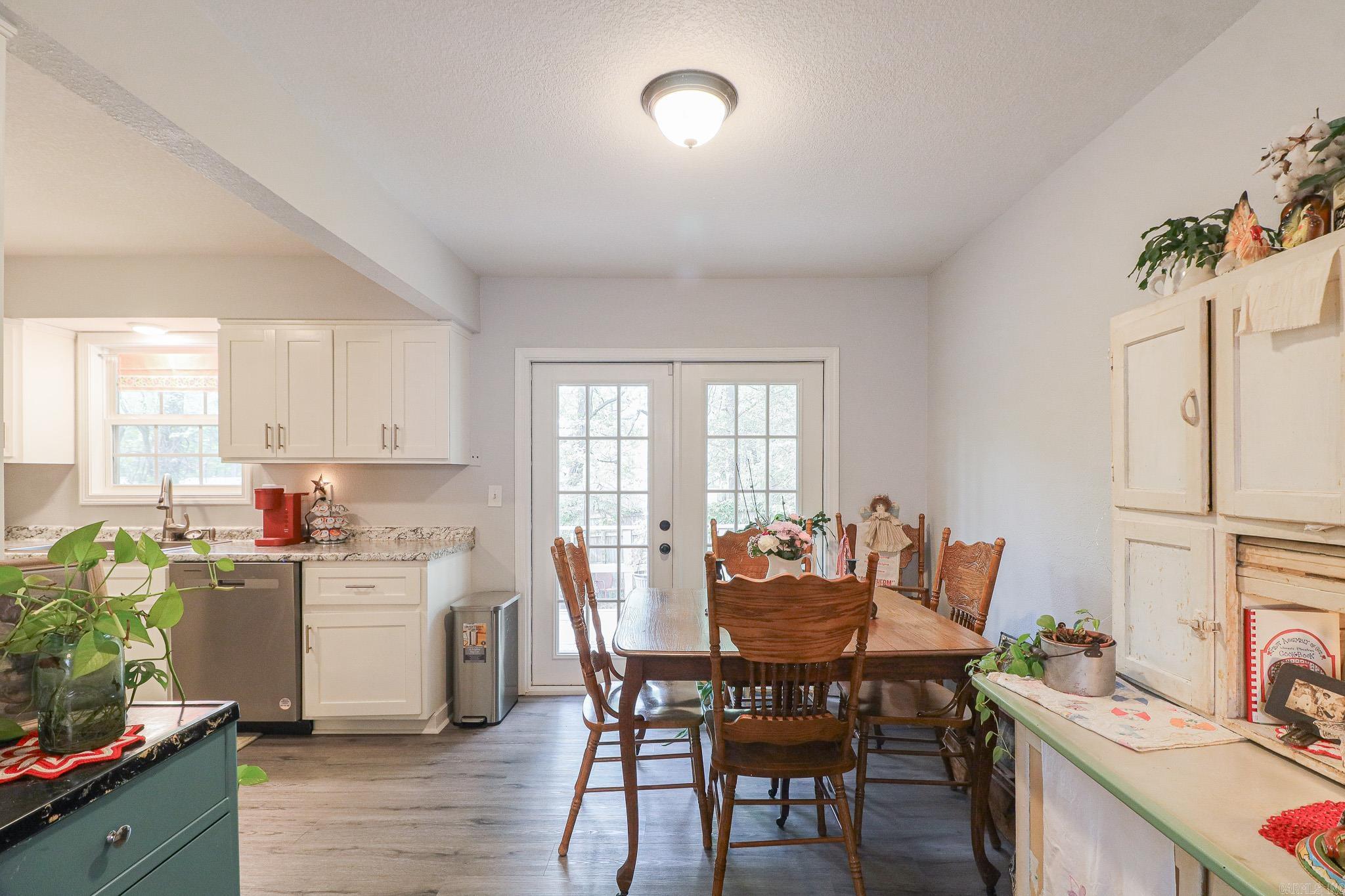 1714 Wembleton Drive Property Photo 10