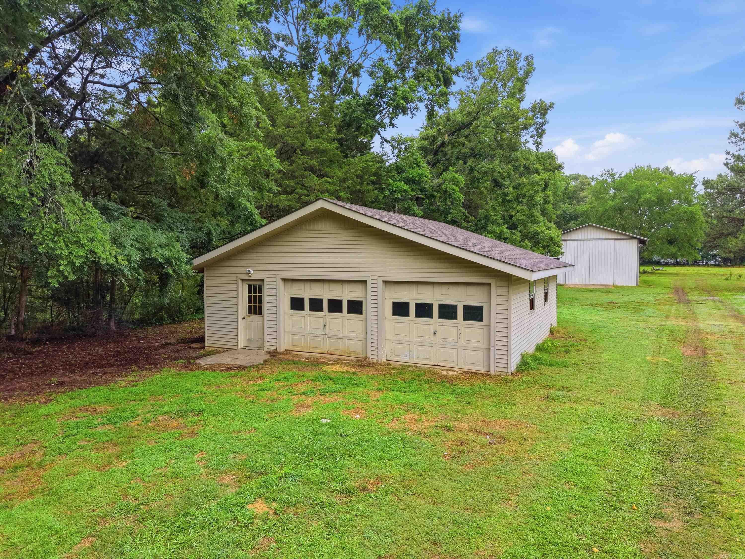 200 Higden Rd. Property Photo 16