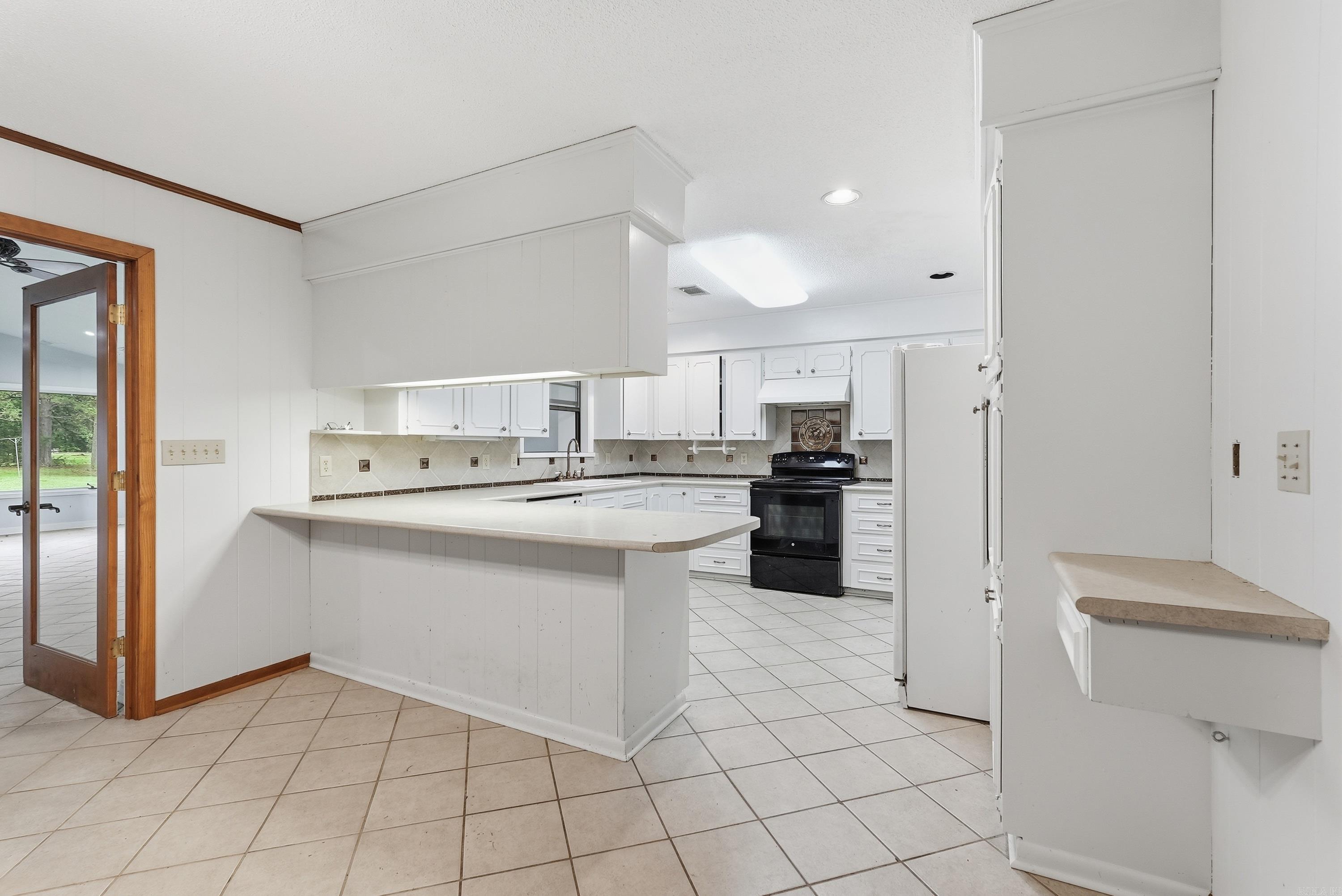 200 Higden Rd. Property Photo 18