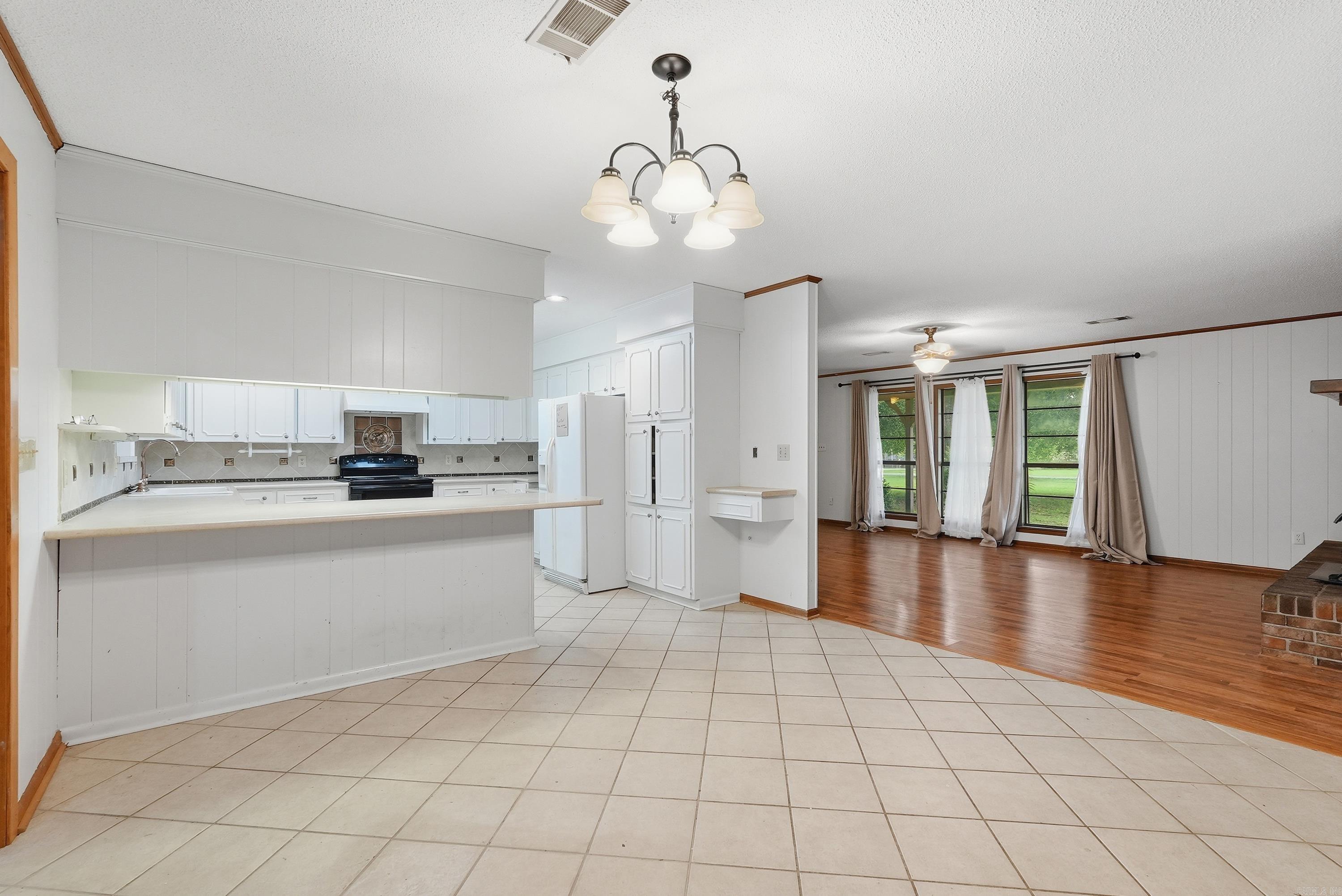 200 Higden Rd. Property Photo 20