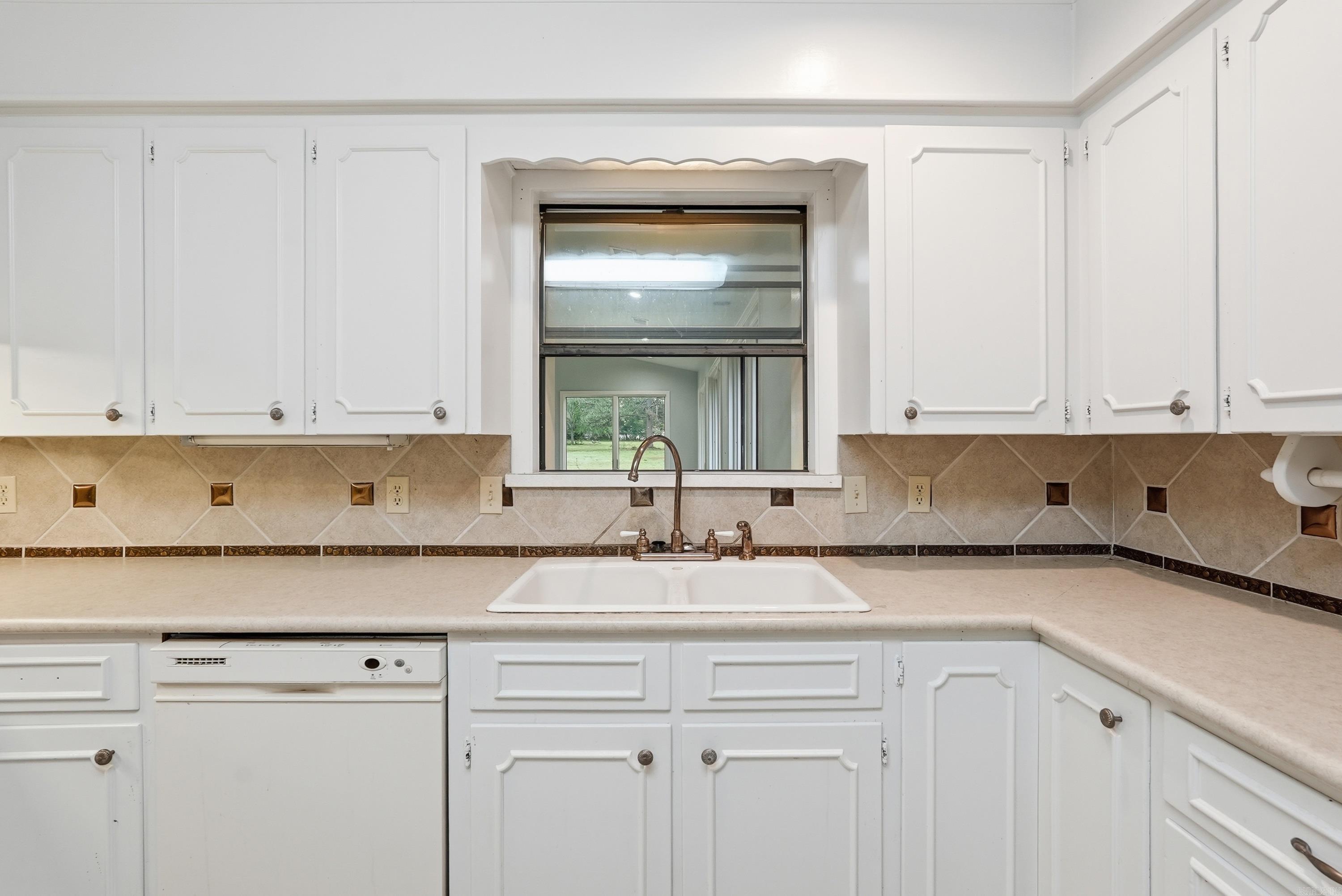 200 Higden Rd. Property Photo 22