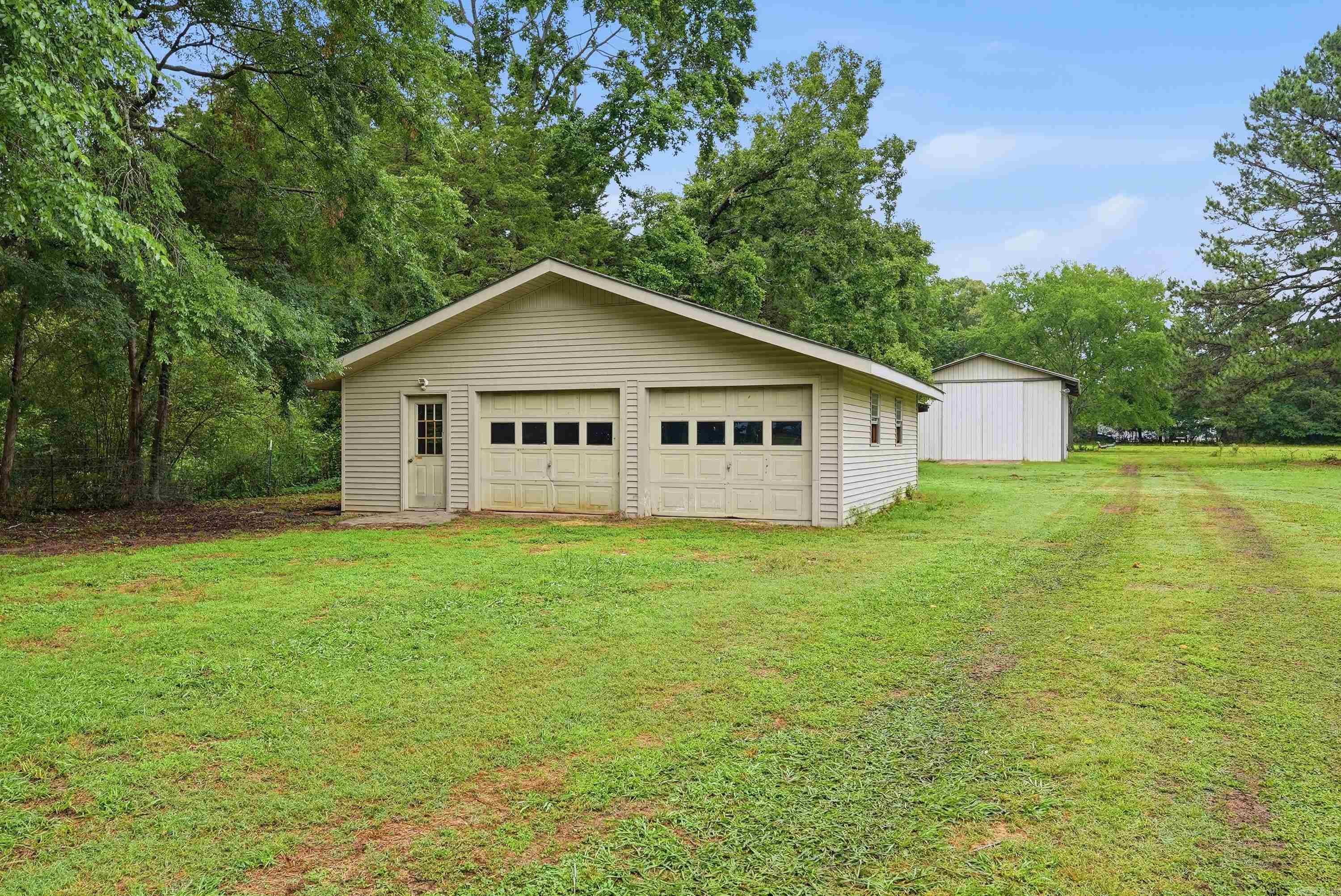 200 Higden Rd. Property Photo 47