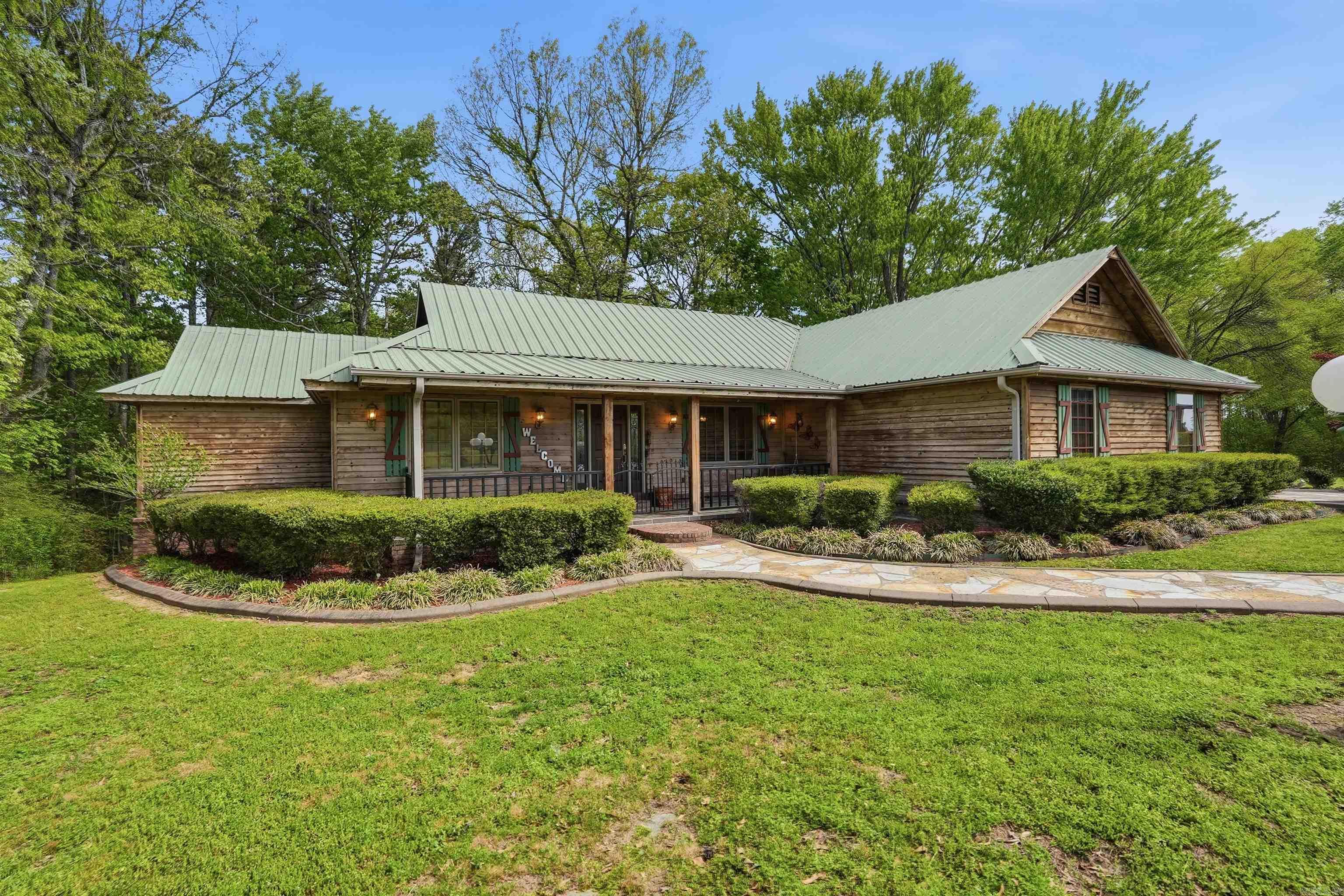 944 Rock Products Road Property Photo 1