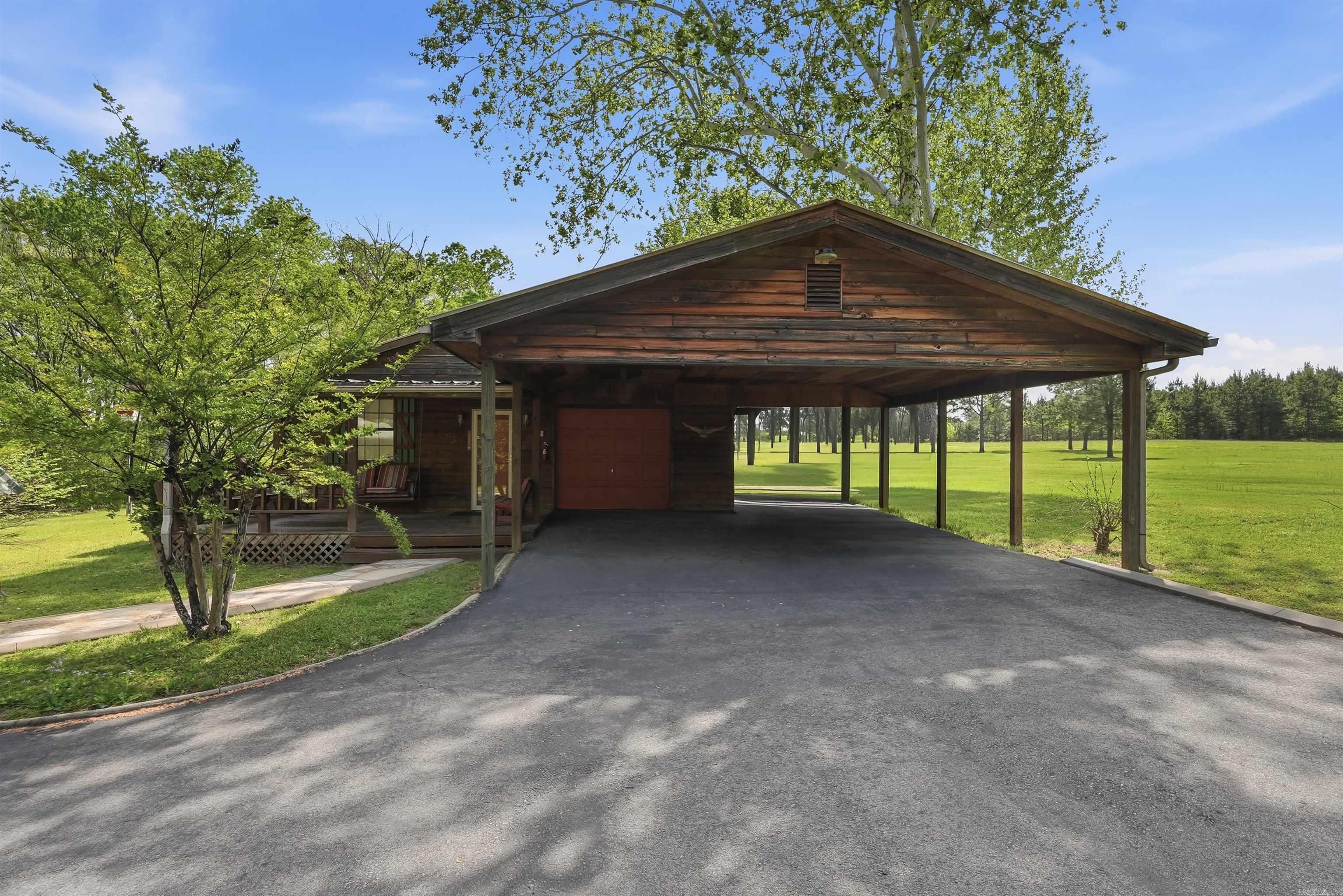 944 Rock Products Road Property Photo 11