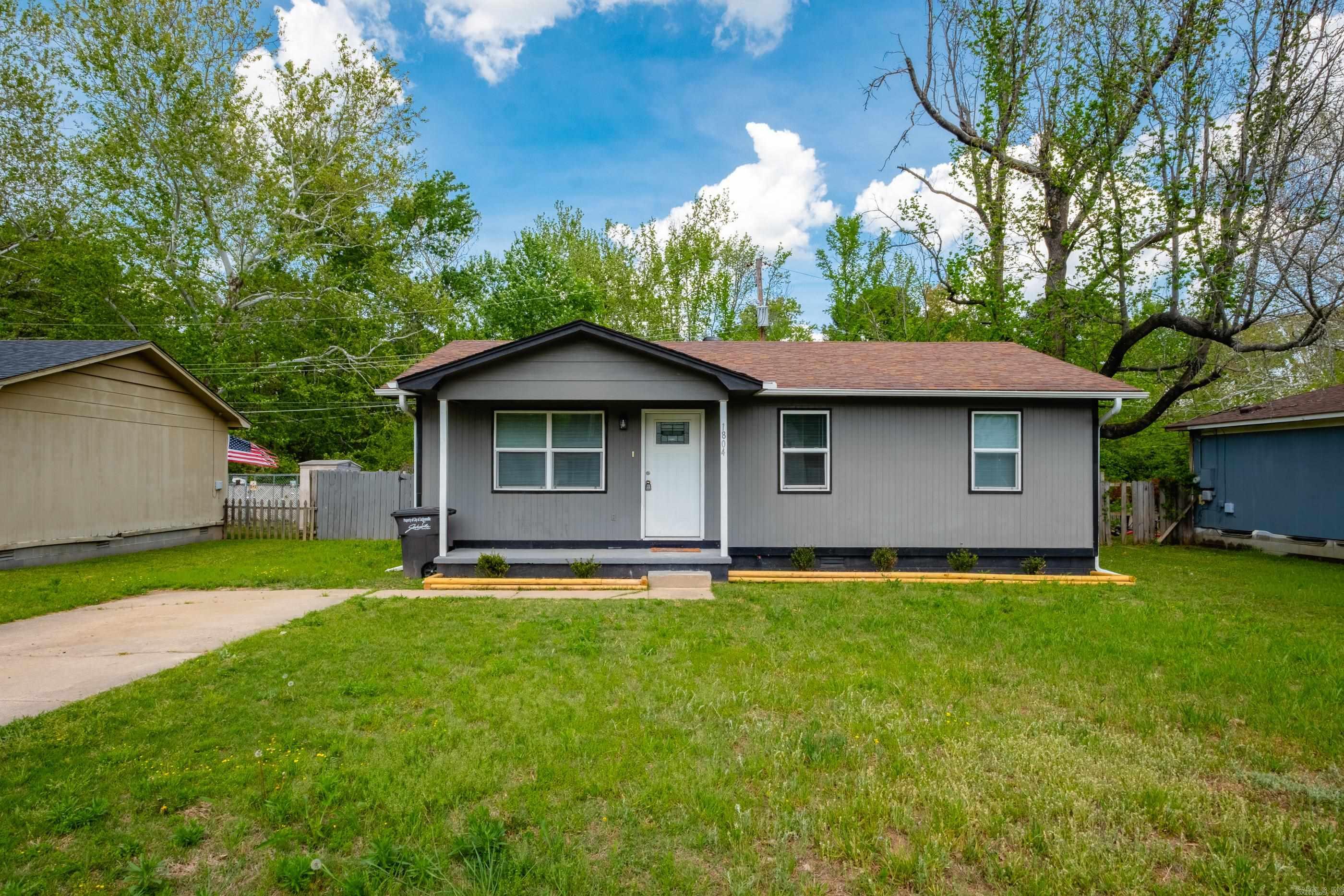 1804 Kelly Drive Property Photo 1