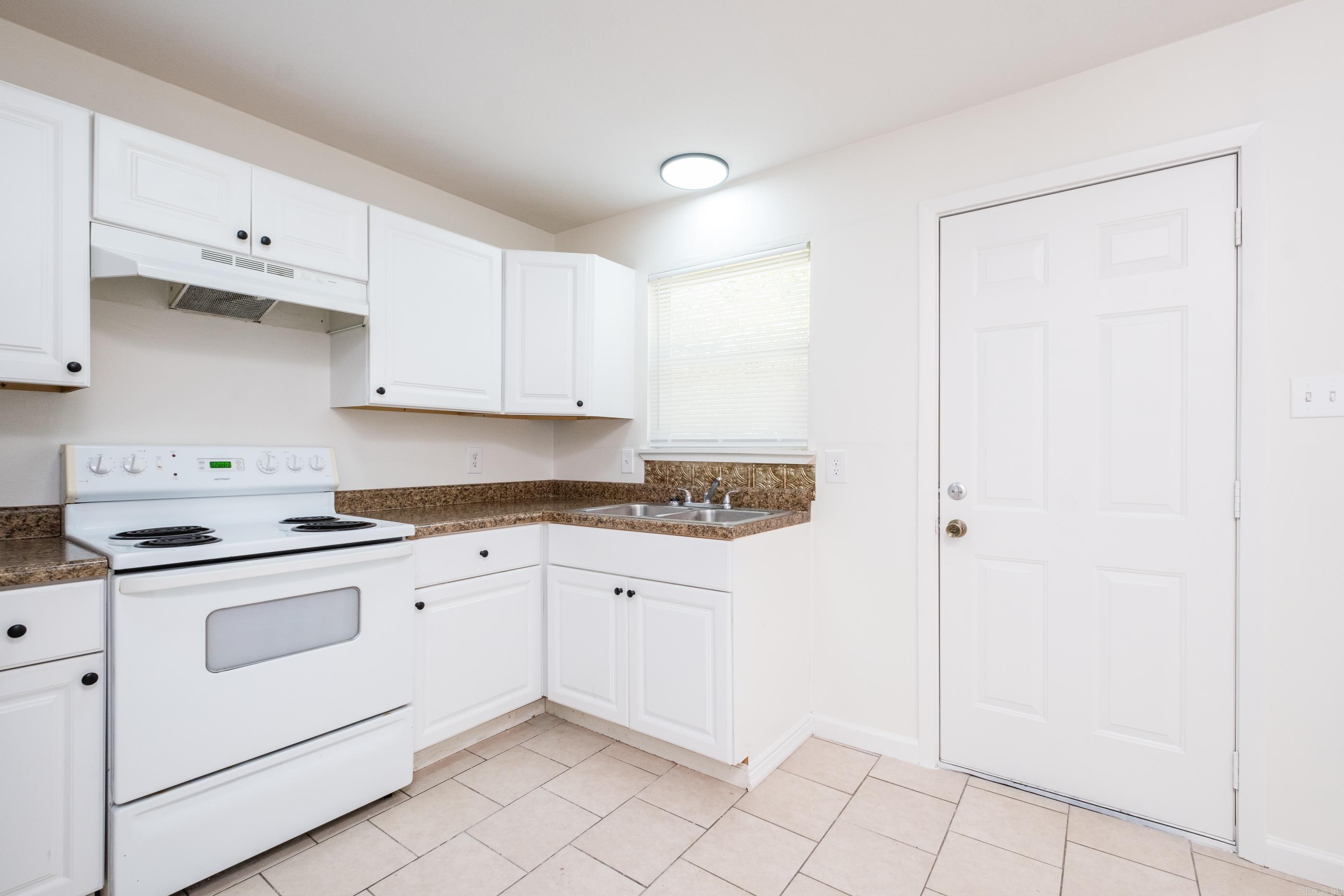 1804 Kelly Drive Property Photo 17