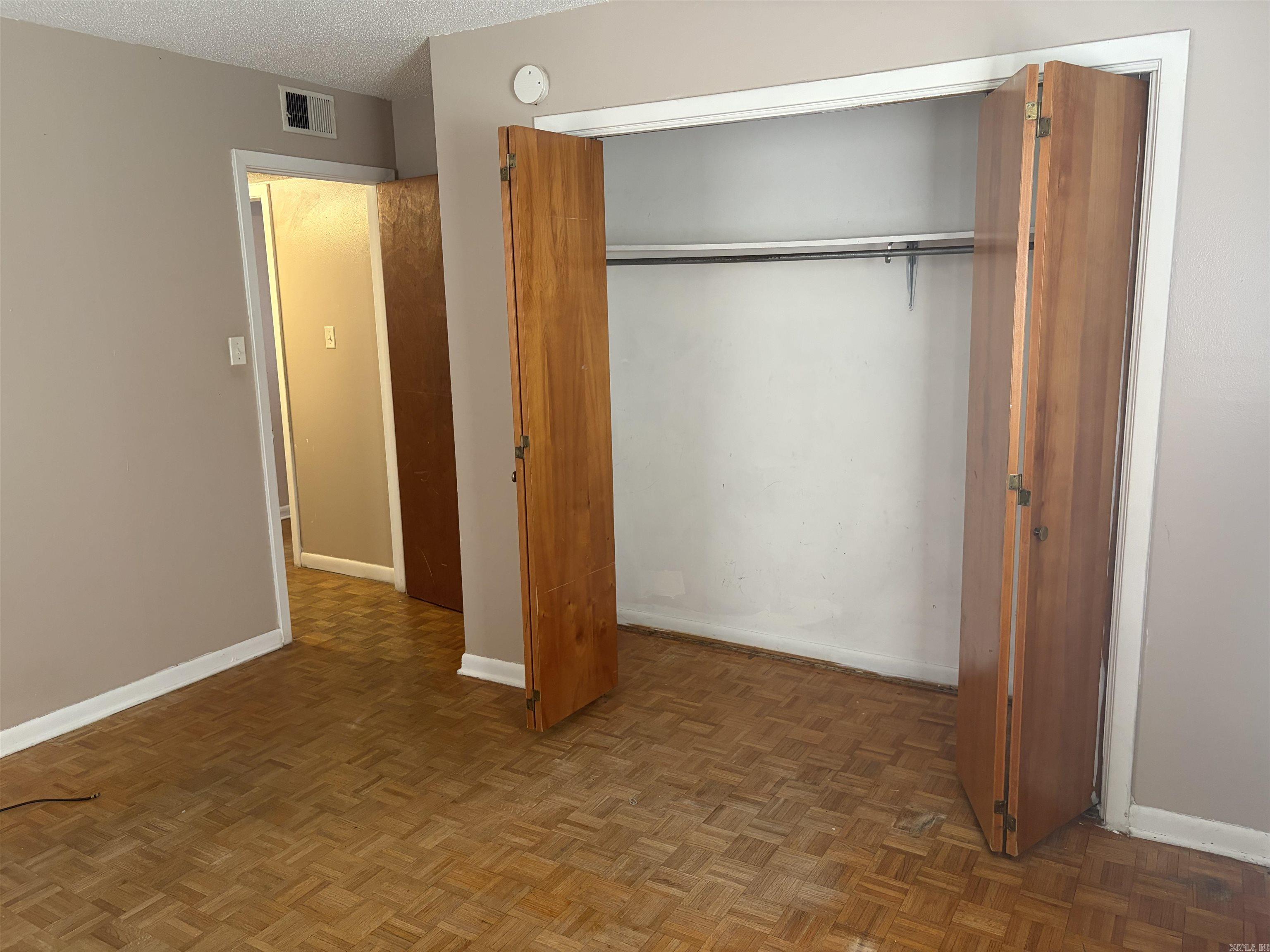 107 W 37th Avenue Property Photo 7