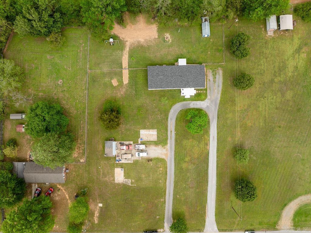 110 Roberson Dr Property Photo 43
