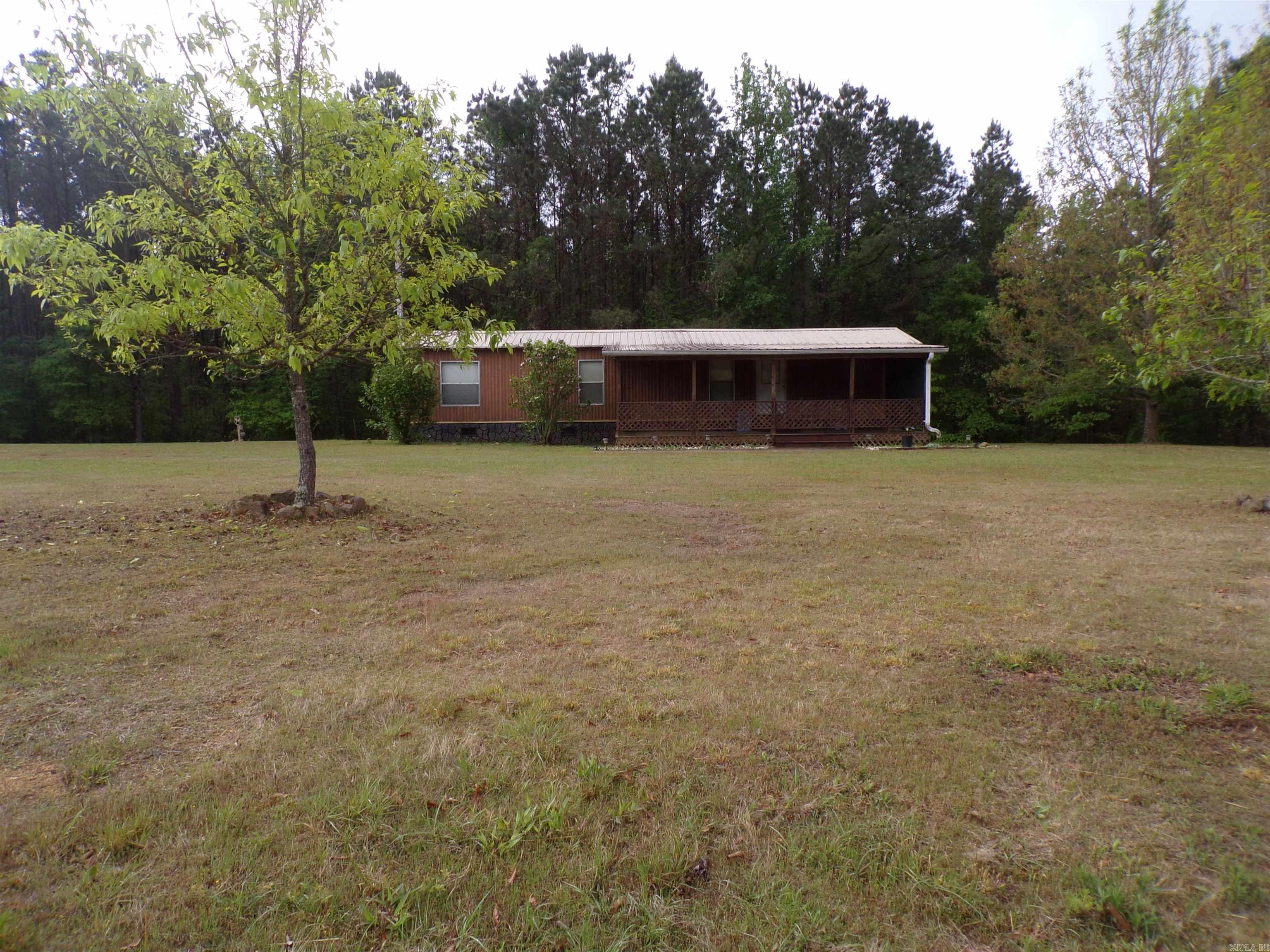 1807 Fendley Road Property Photo 1