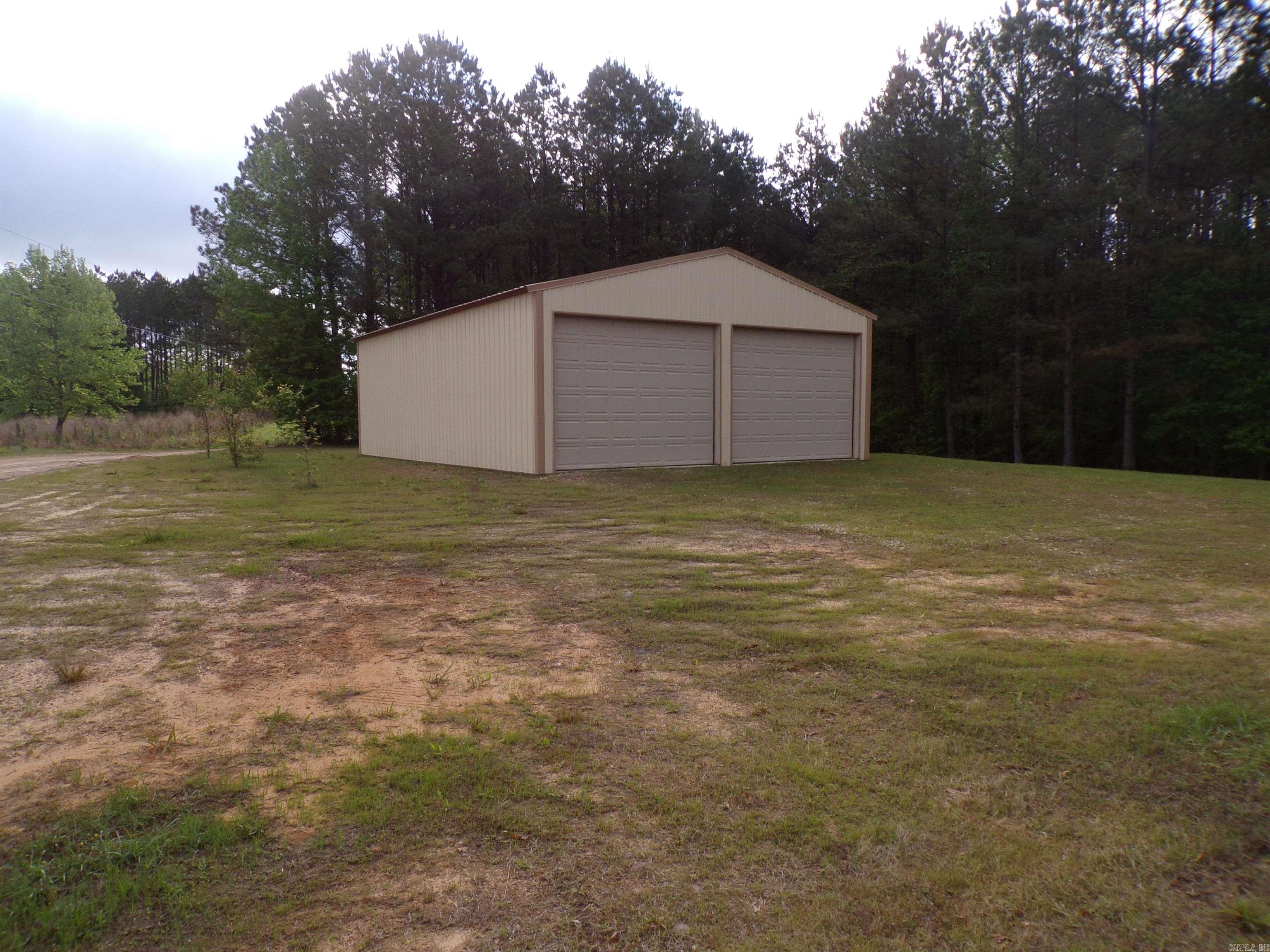 1807 Fendley Road Property Photo 3