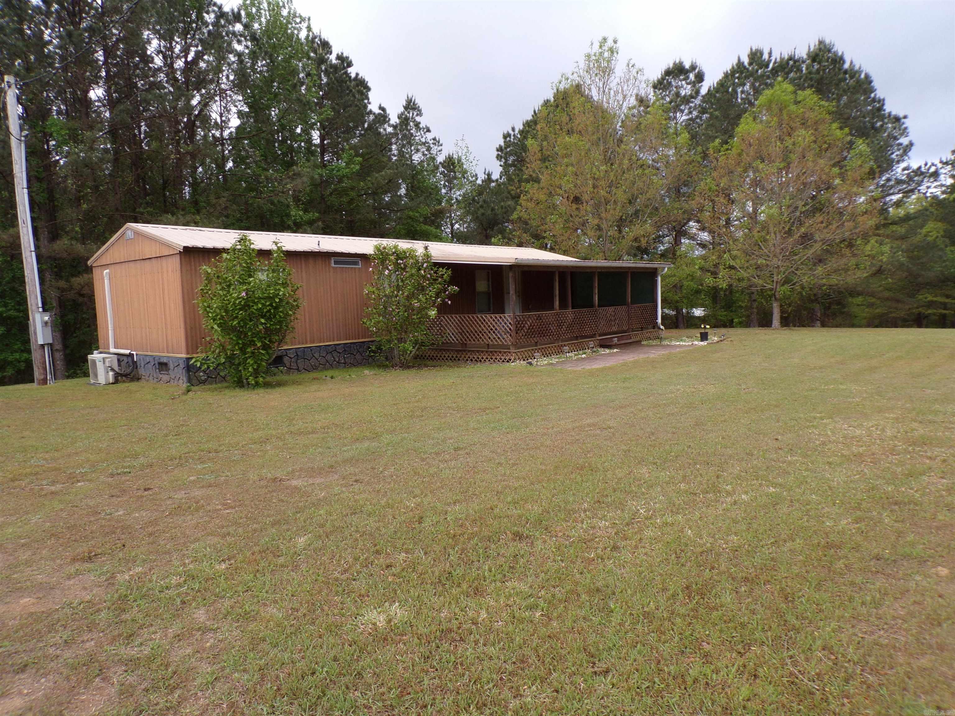 1807 Fendley Road Property Photo 9