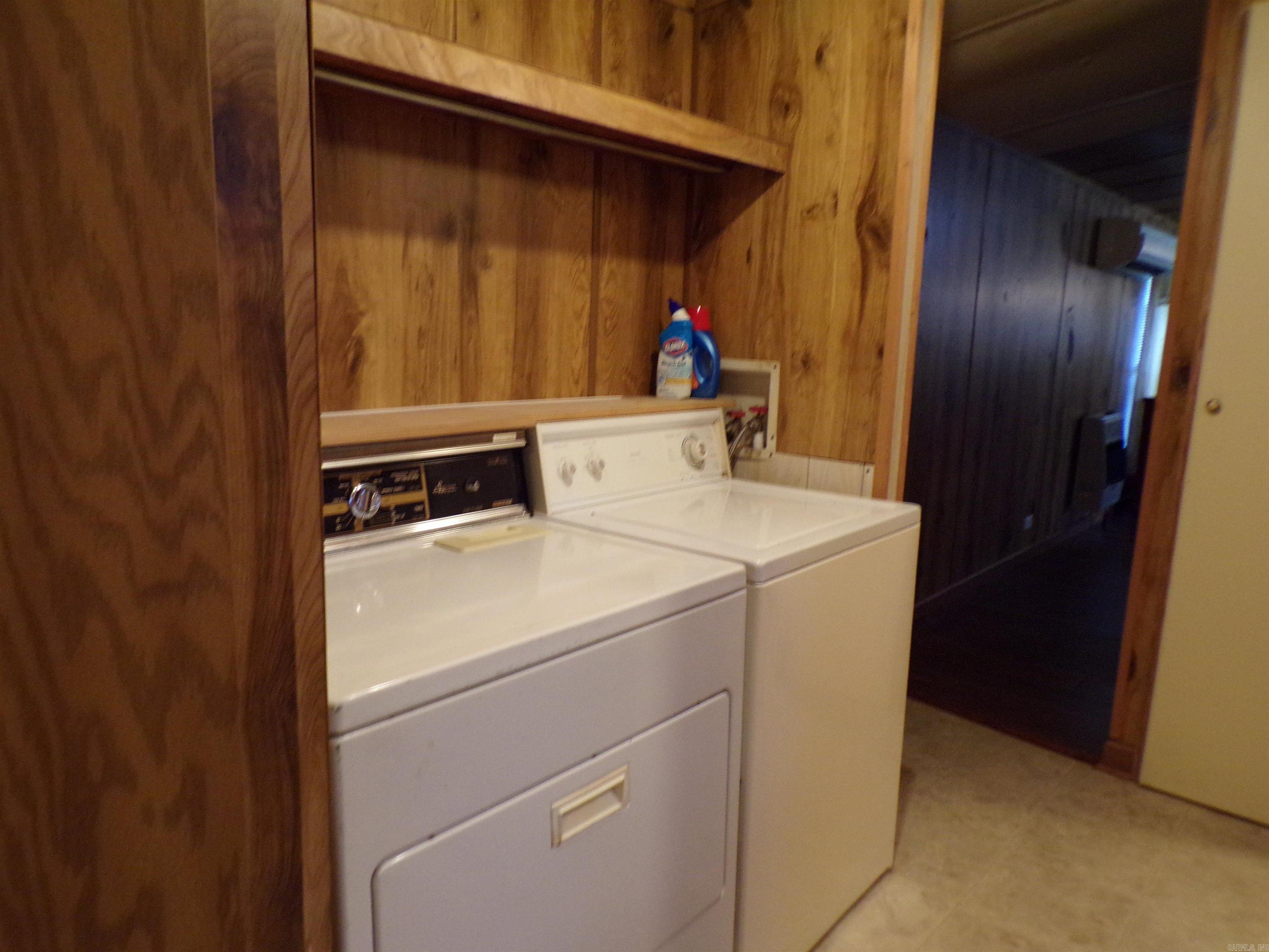 1807 Fendley Road Property Photo 17