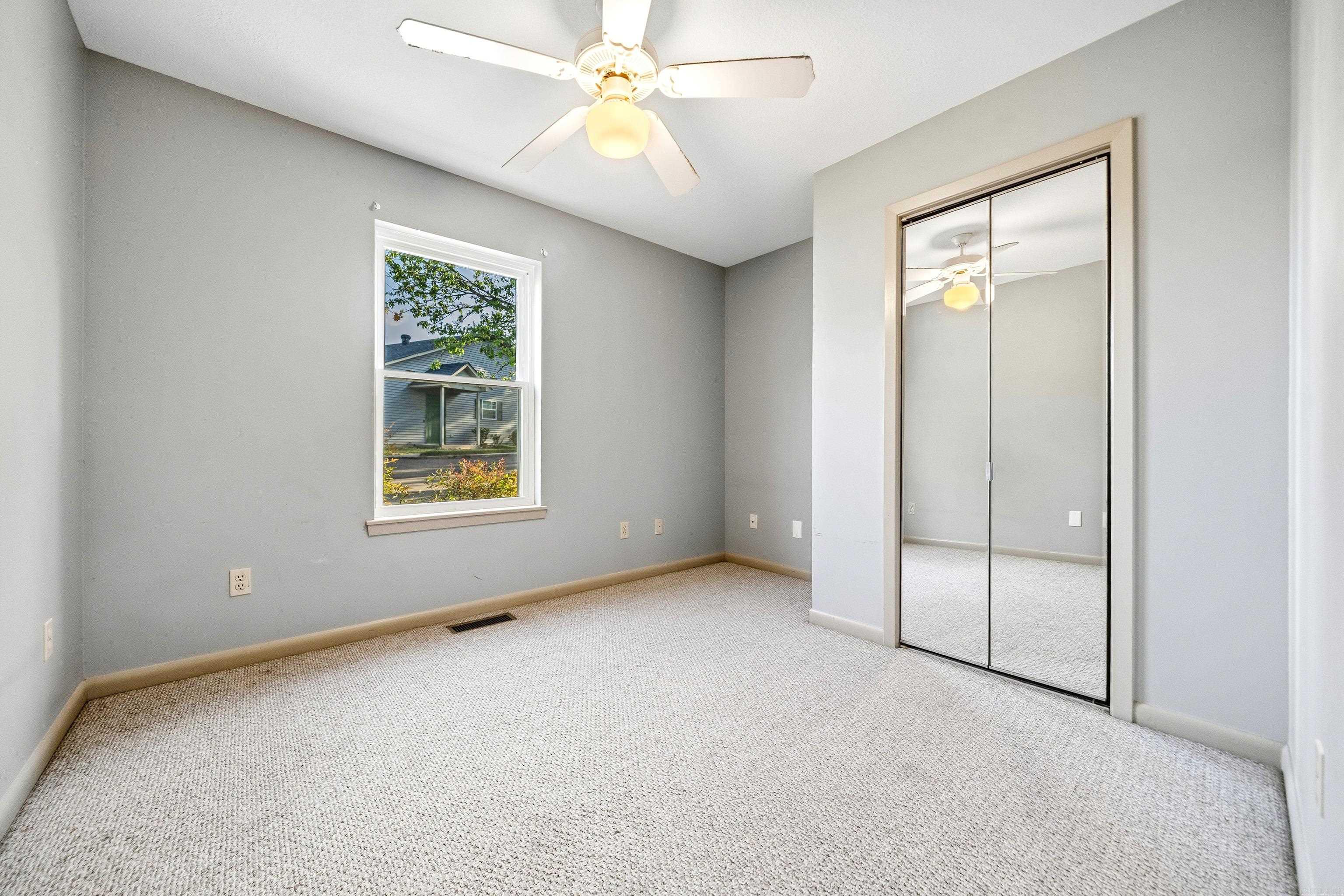 124 Lees Landing Property Photo 17