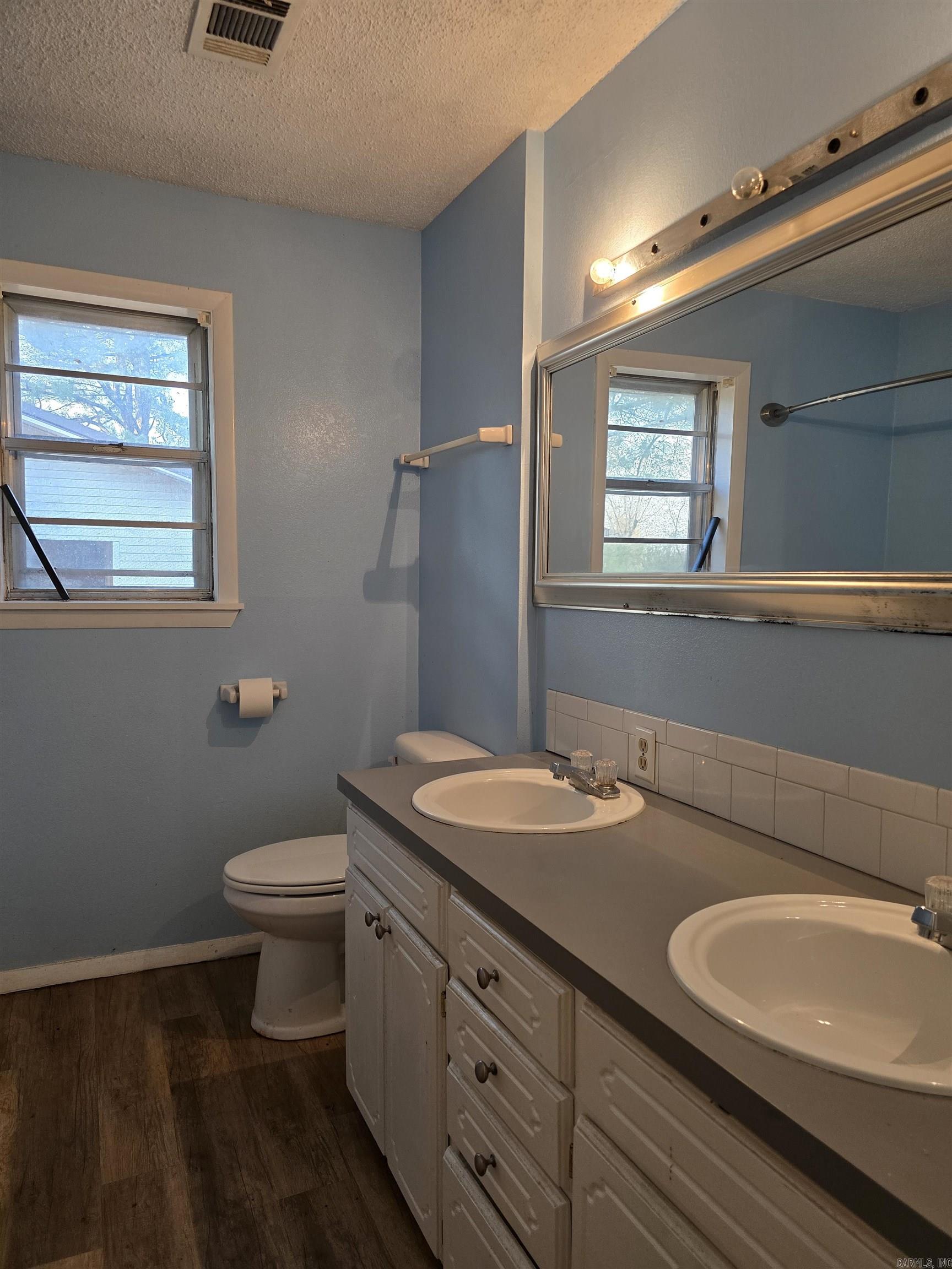 473 Newborn St Property Photo 32