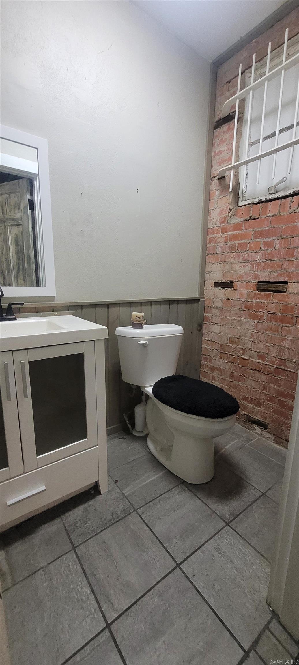 106 S Edmonds Avenue Property Photo 12