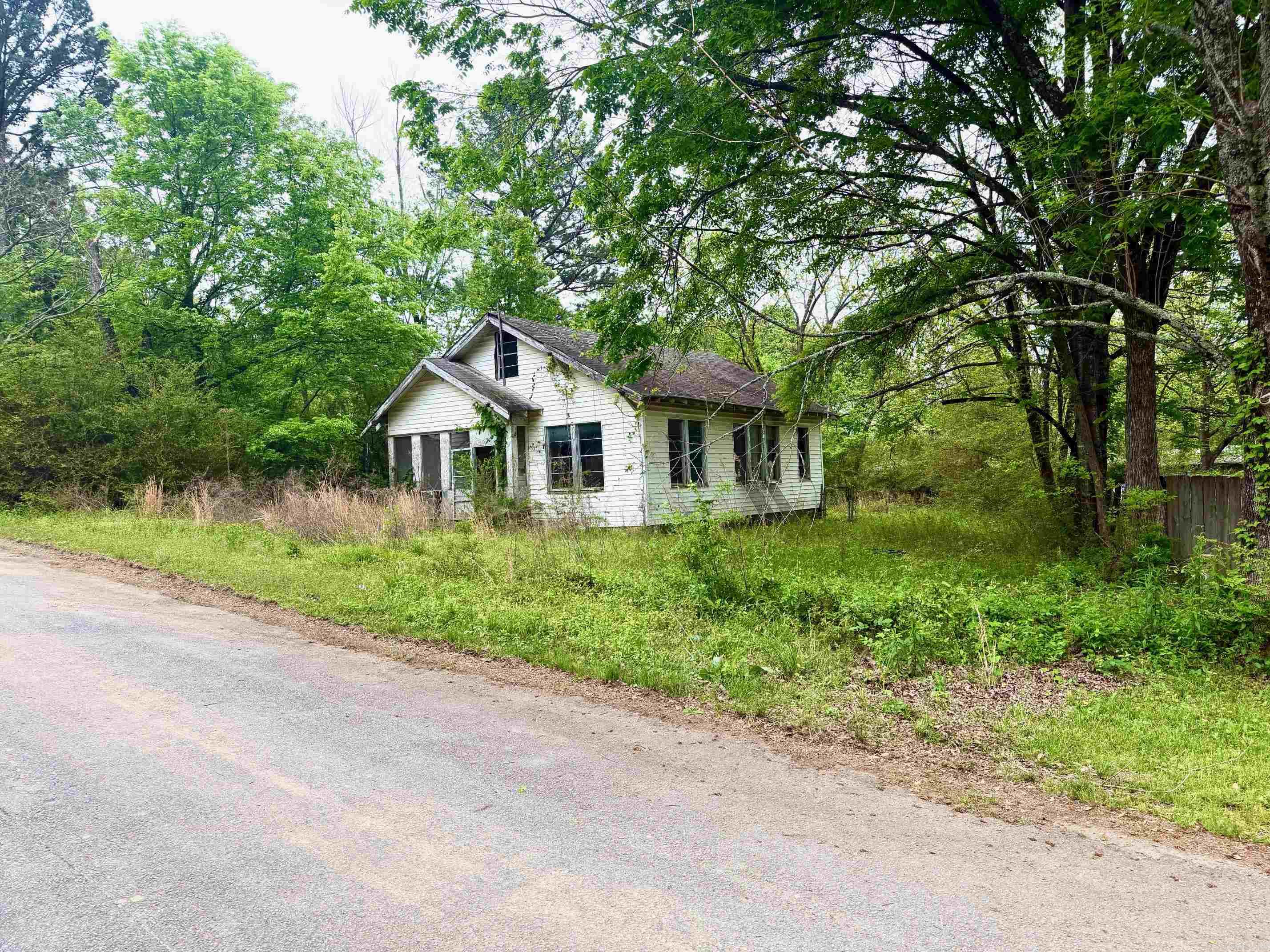 6611 Bobby Lane Property Photo 1