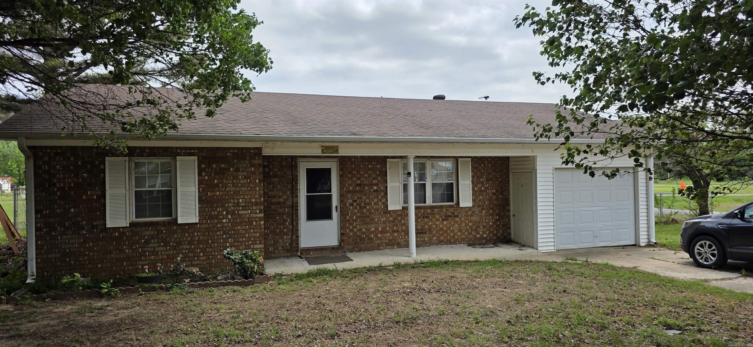 1010 10th Property Photo 1