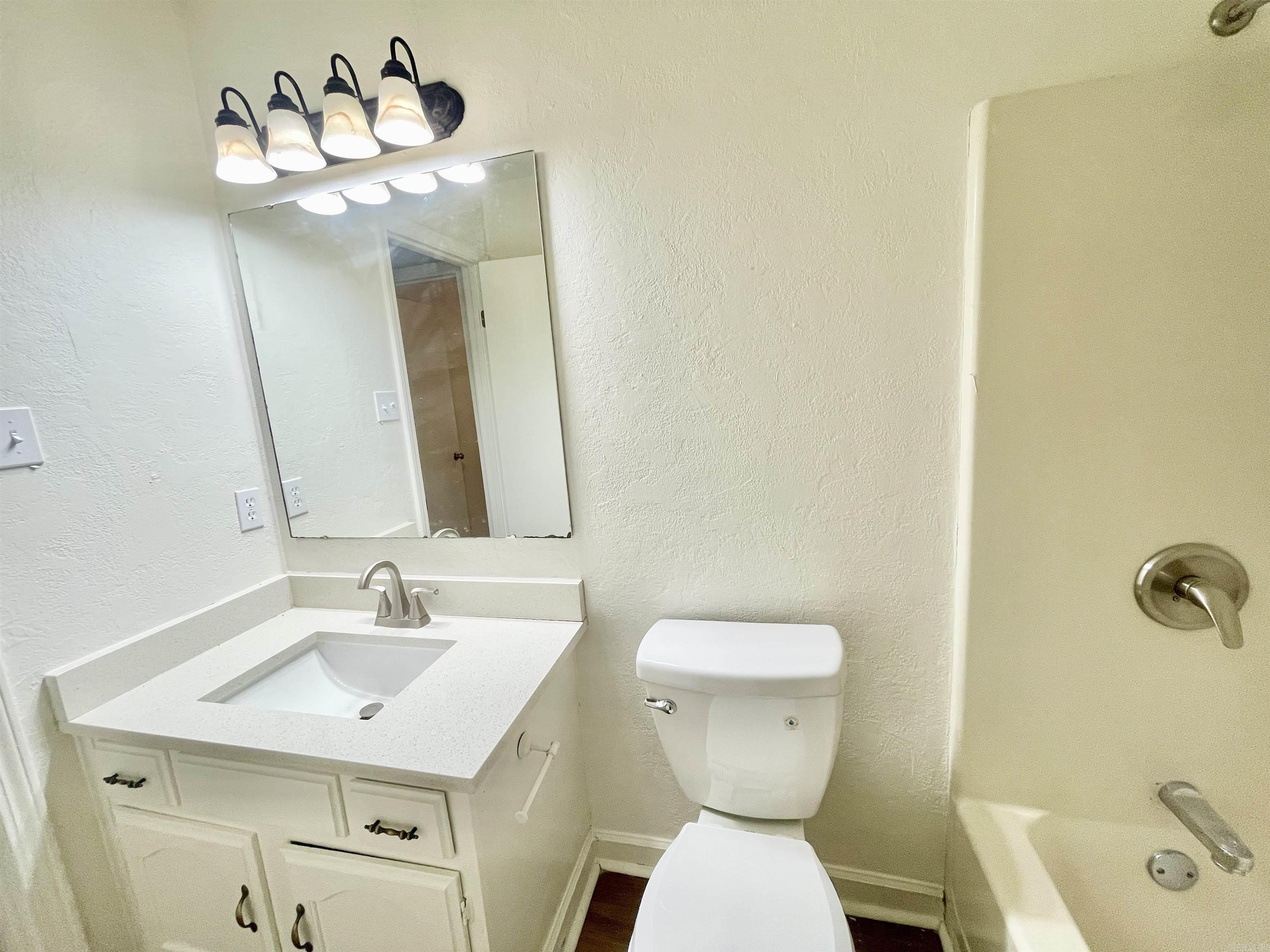 3 Danube Property Photo 28