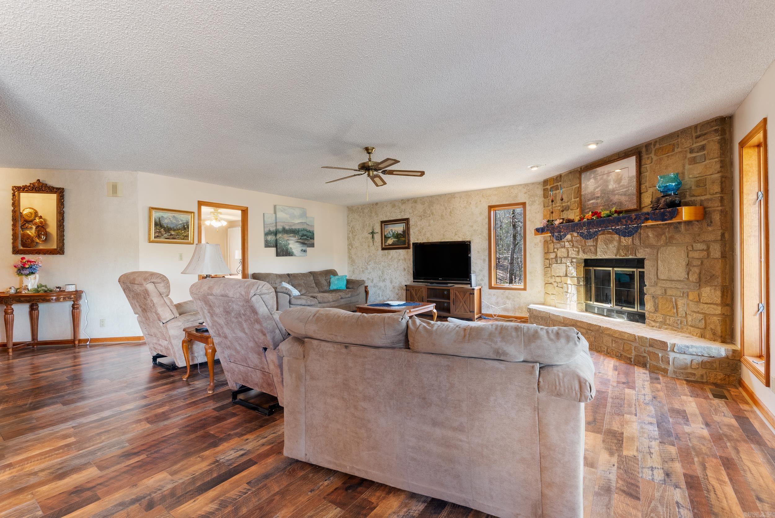 11 Acala Place Property Photo 6
