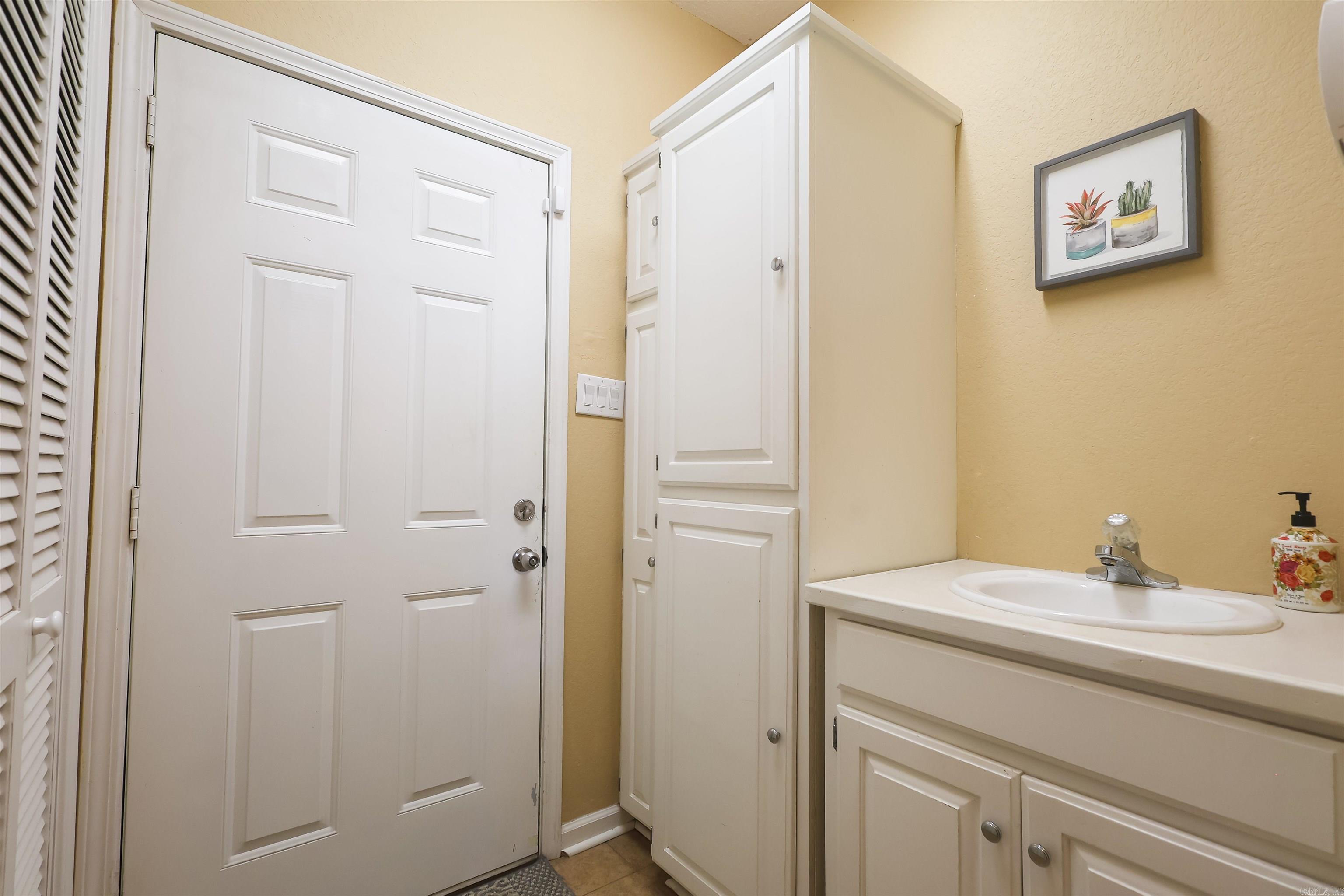 105 Alexwood Drive Property Photo 28