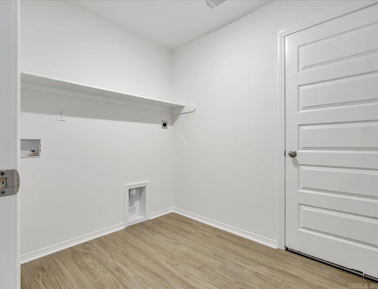 380 Moonlight Graham Boulevard Property Photo 13