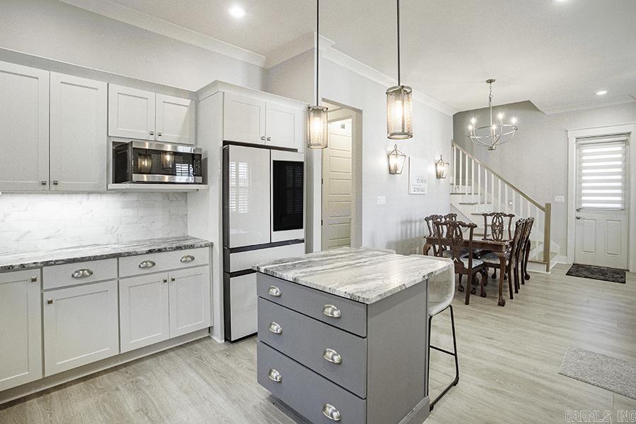 301 Parker Property Photo 11