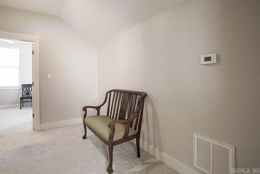 301 Parker Property Photo 25