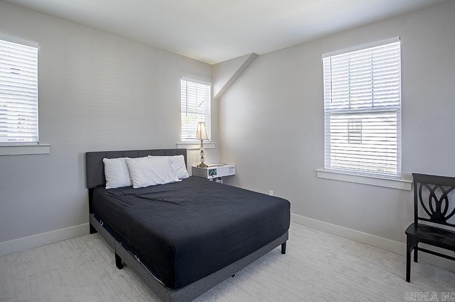301 Parker Property Photo 29