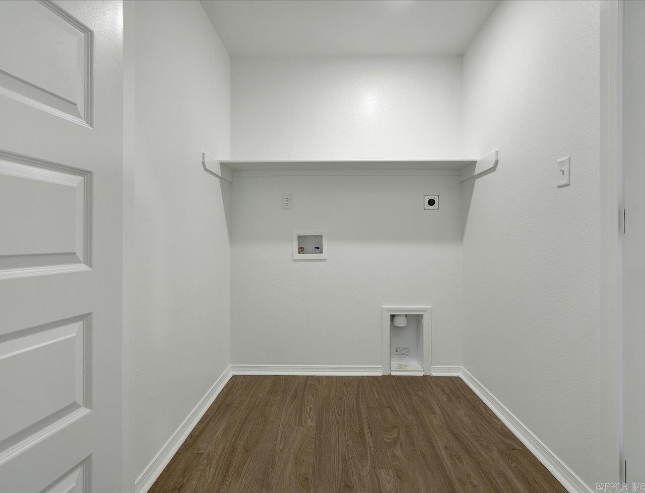 310 Moonlight Graham Boulevard Property Photo 18