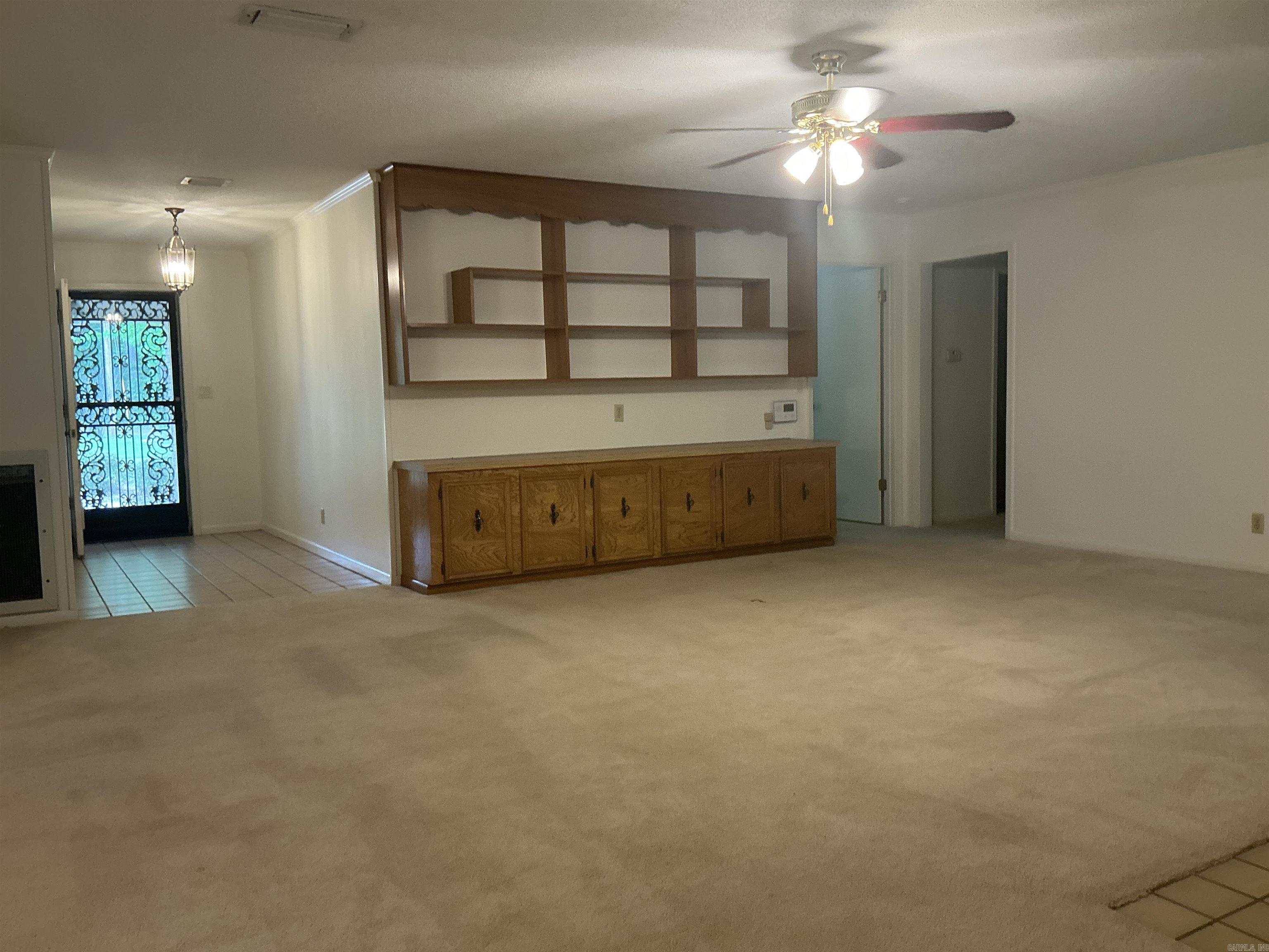1002 Waterwell Property Photo 7